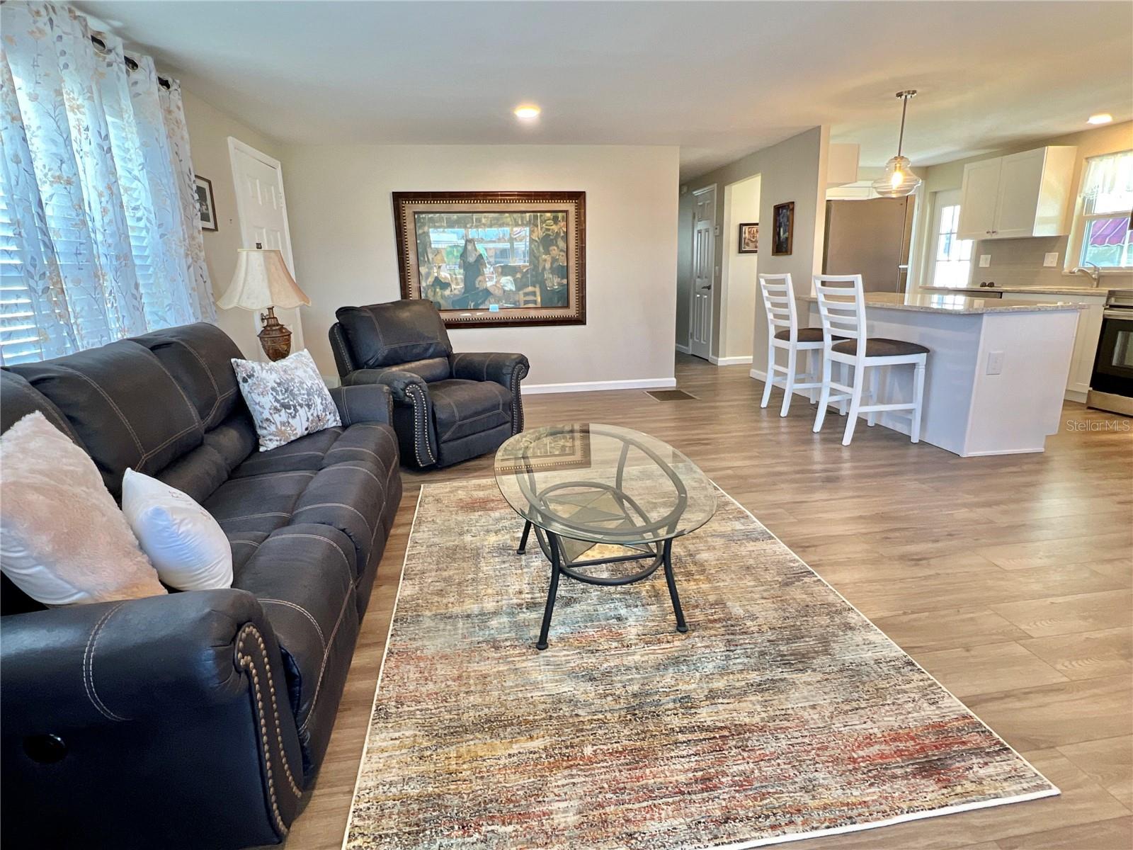 607 MOUNT MADISON AVE NE #652