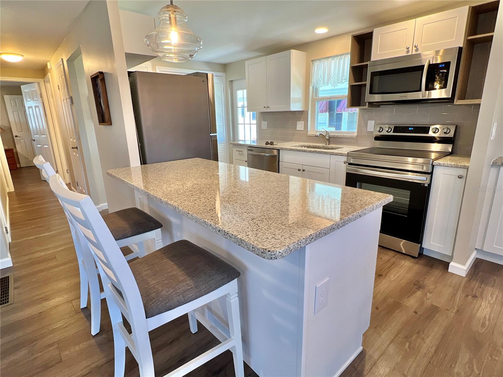 607 MOUNT MADISON AVE NE #652