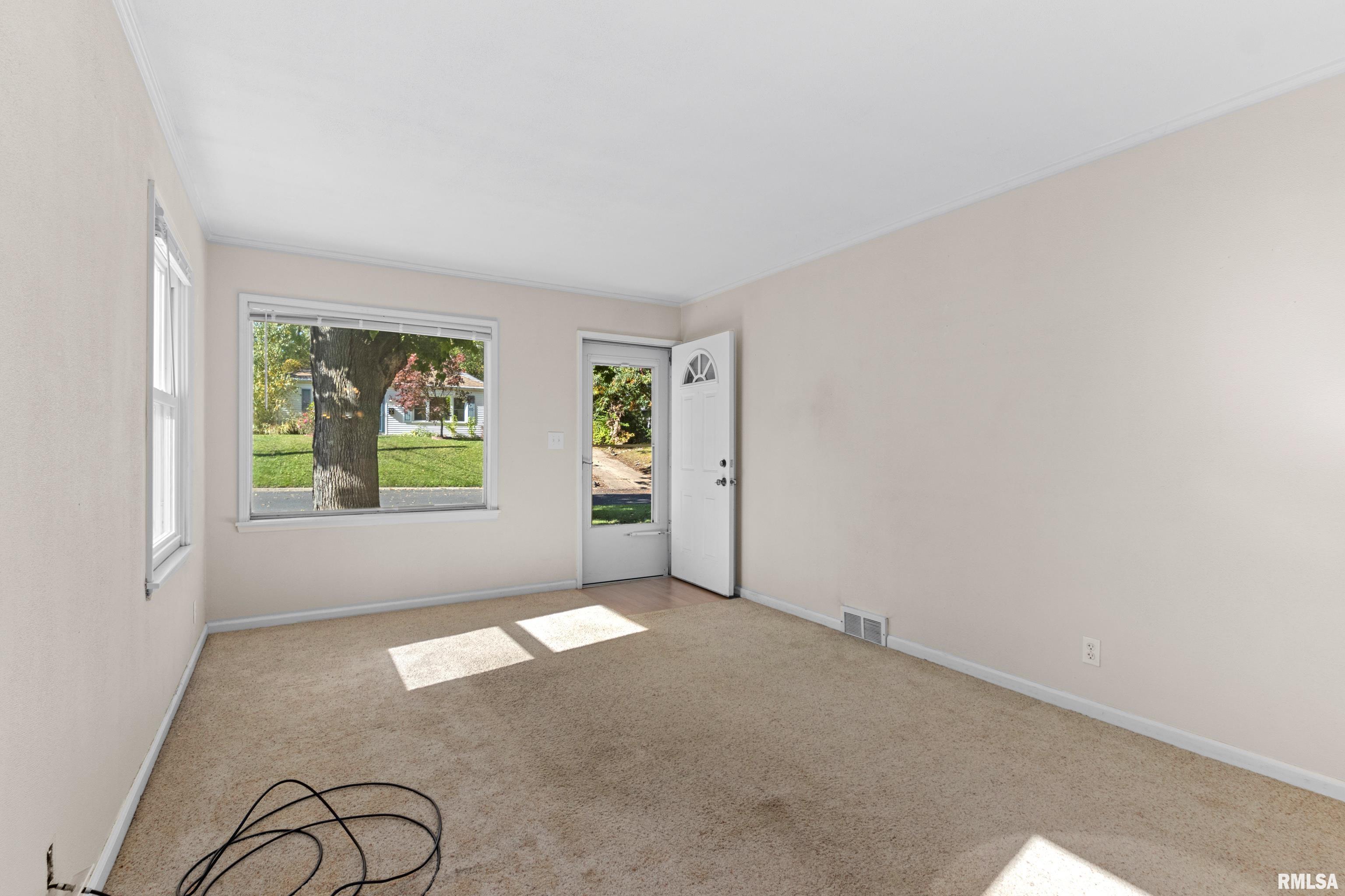 341 W BARRINGTON Road