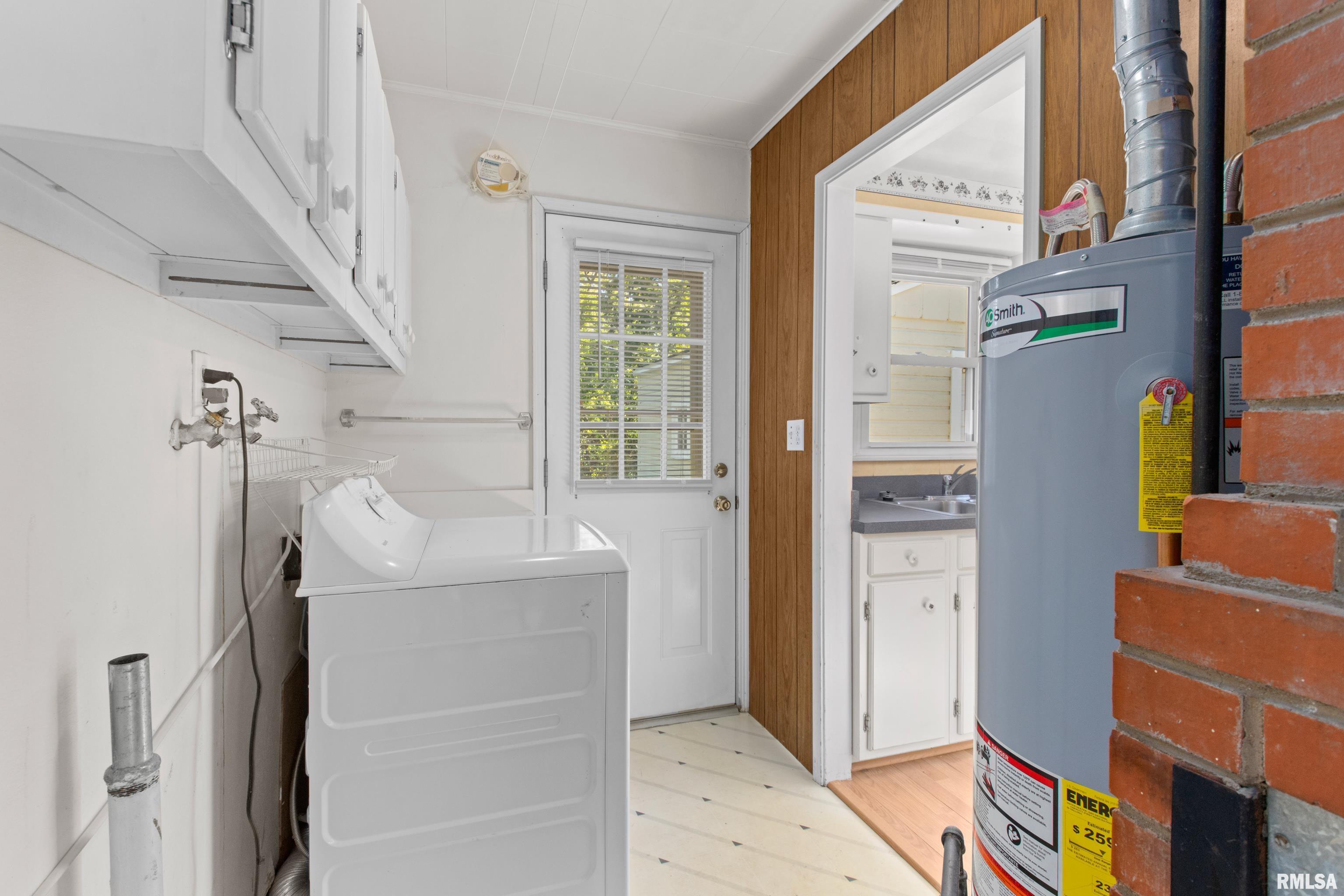 341 W BARRINGTON Road