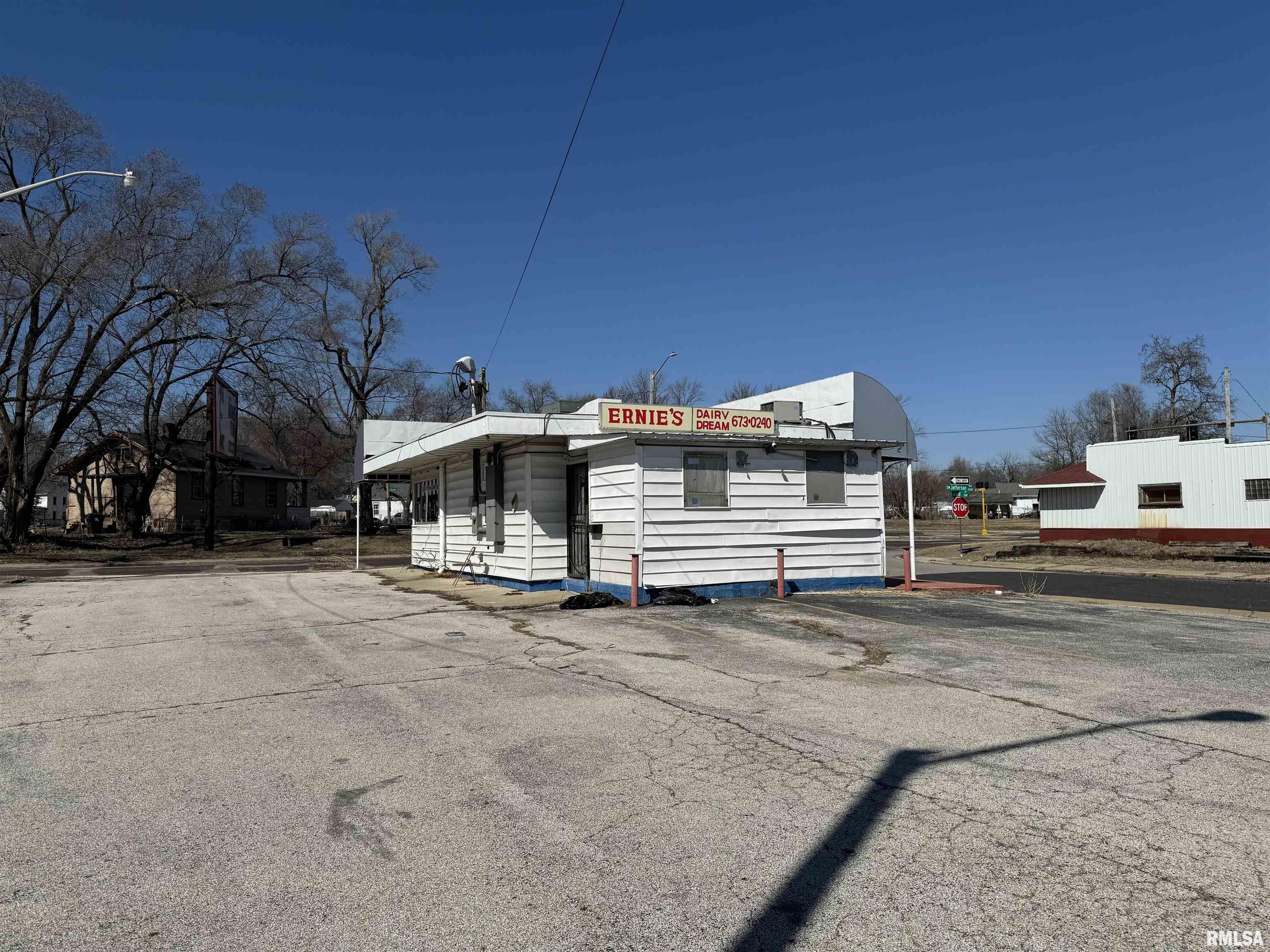 2600 SW JEFFERSON Street