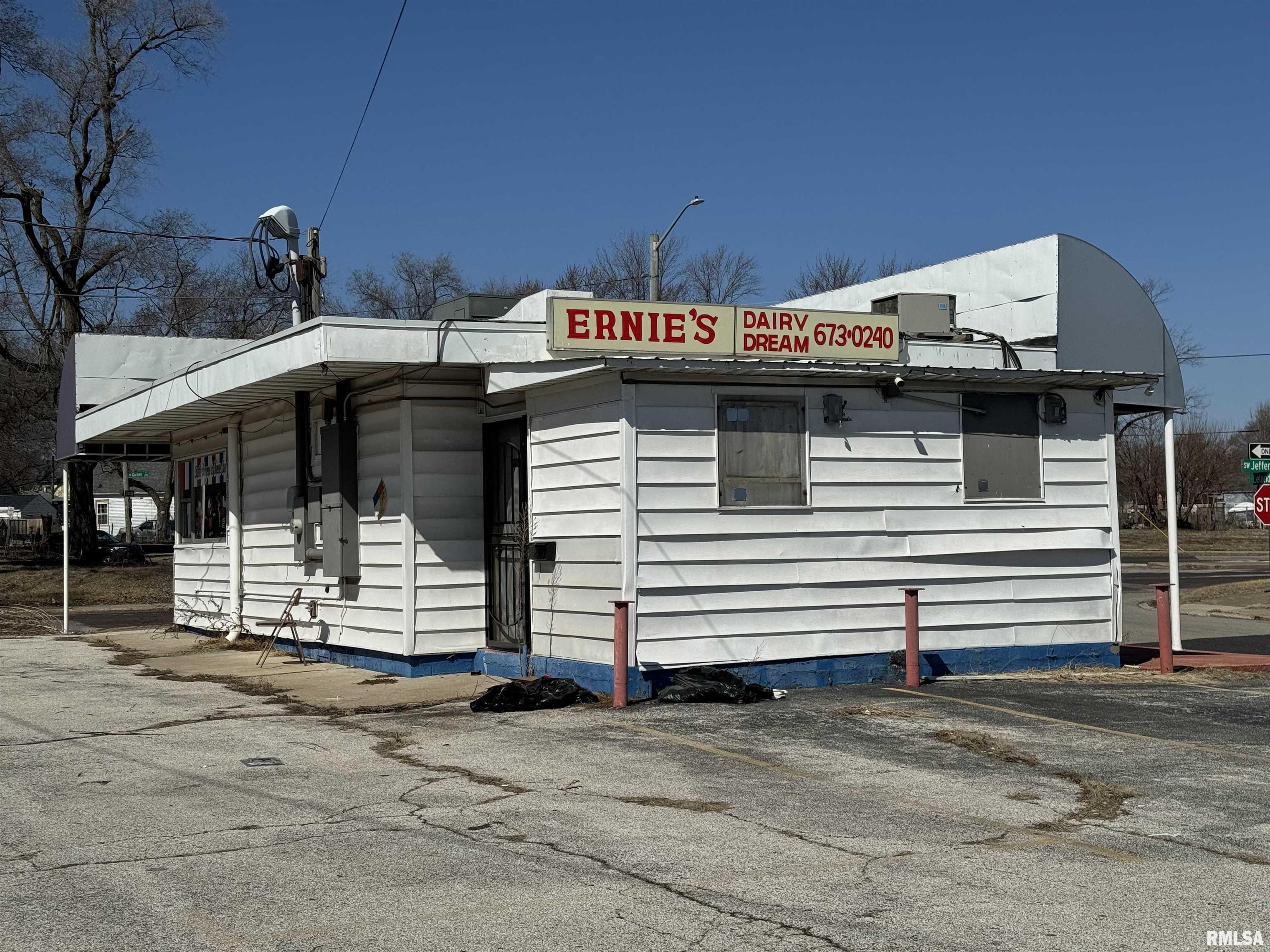 2600 SW JEFFERSON Street