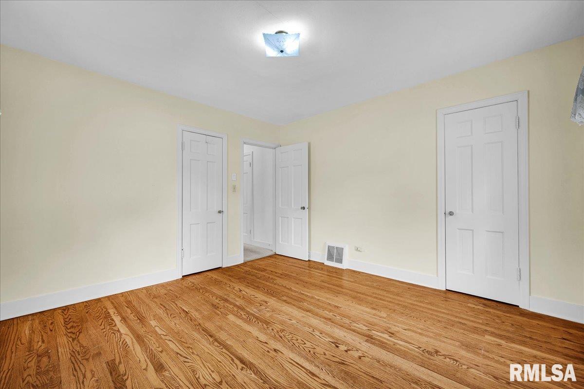 2309 W MANOR Parkway