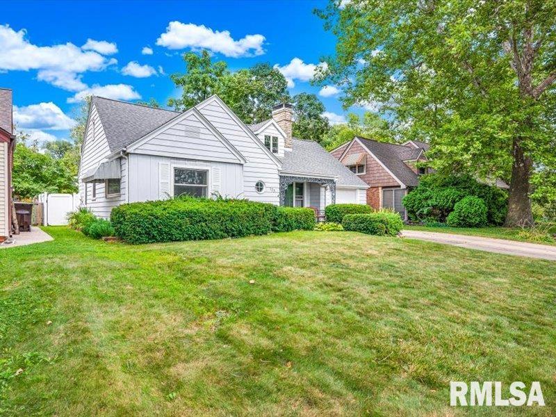 125 W FORREST HILL Avenue