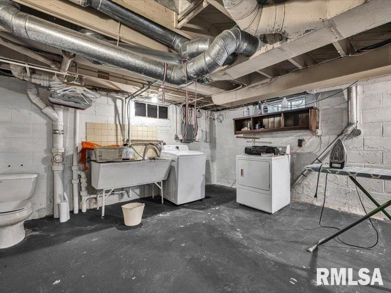 125 W FORREST HILL Avenue