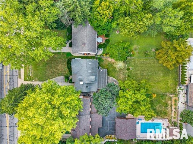 125 W FORREST HILL Avenue