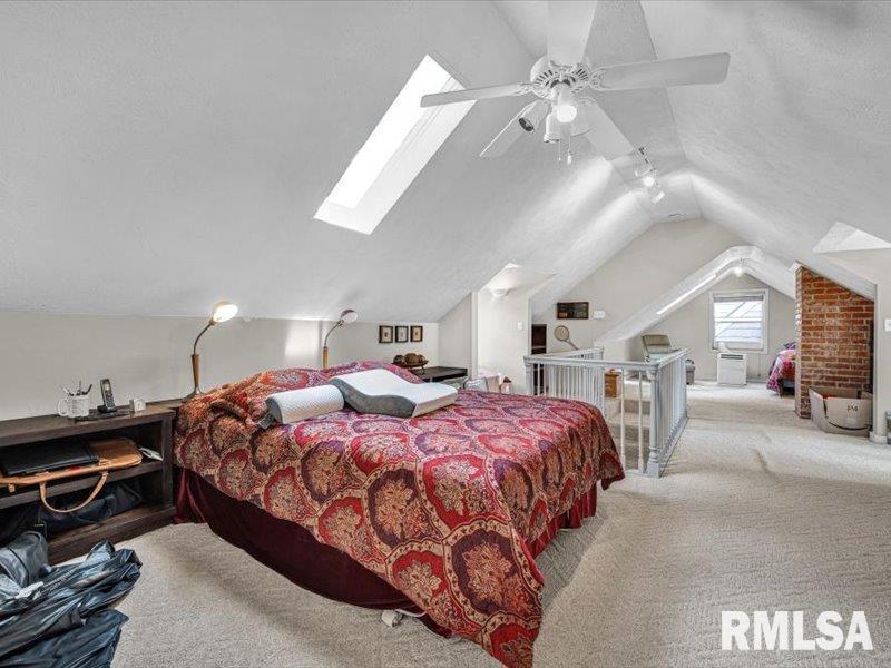 125 W FORREST HILL Avenue