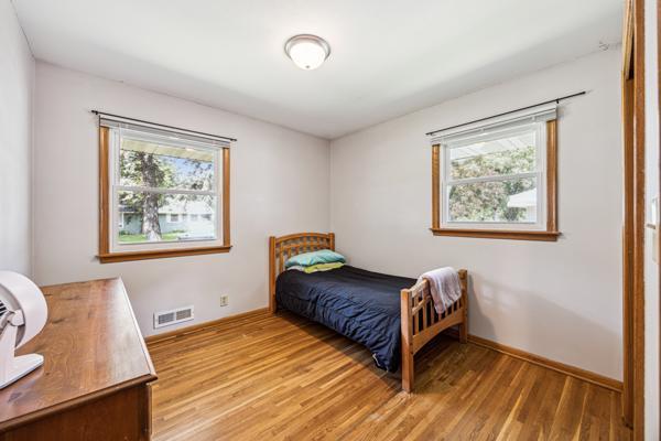 7124 Indiana Avenue N