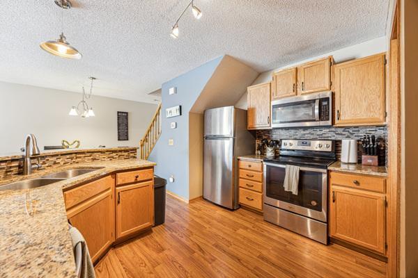 5955 Wedgewood Lane N Unit: 68