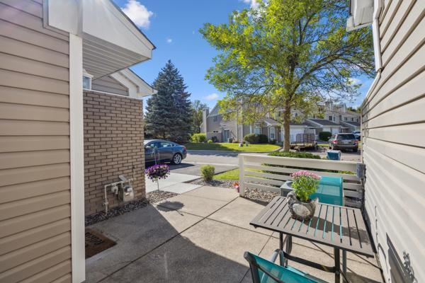 5955 Wedgewood Lane N Unit: 68