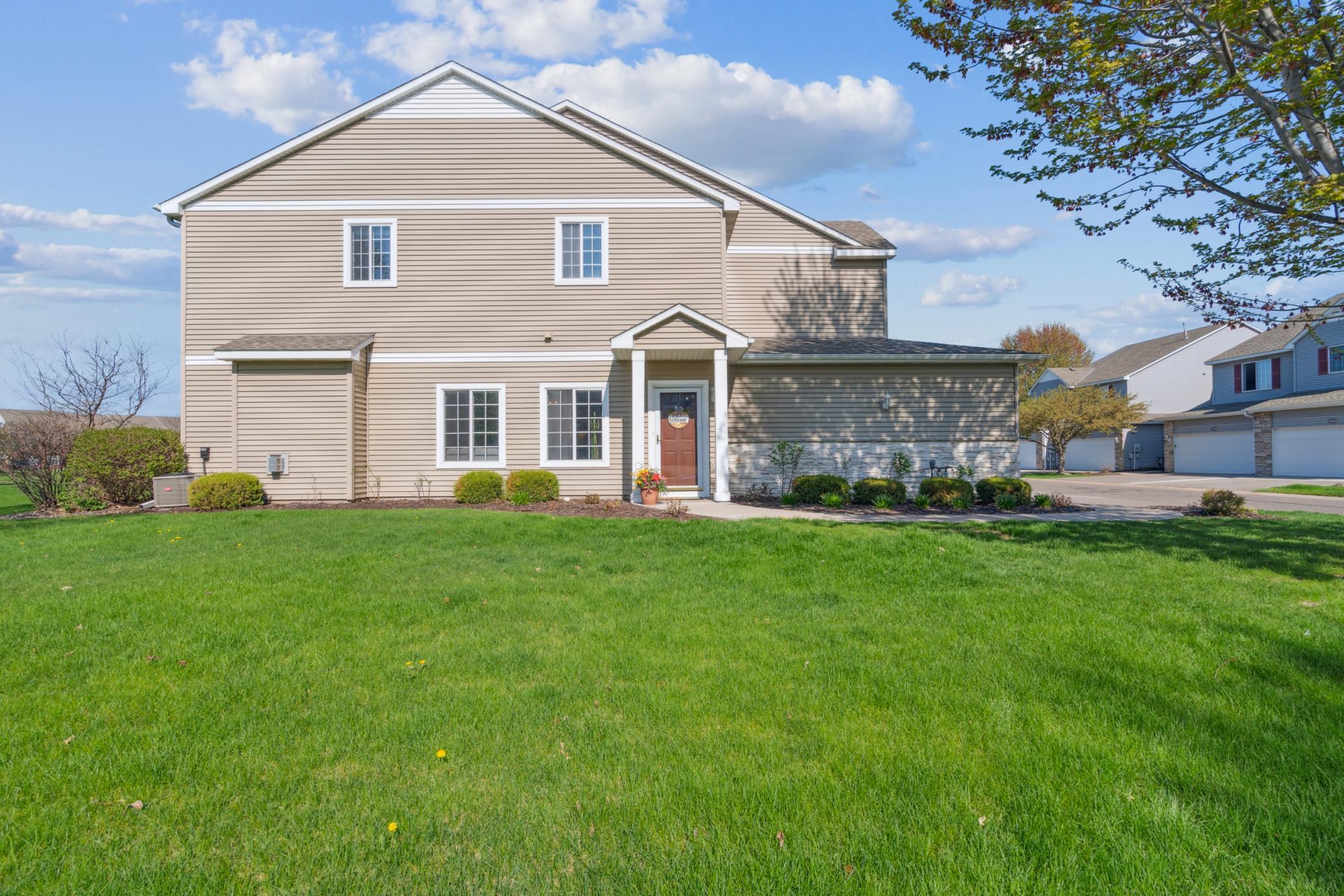 11010 Isanti Court NE