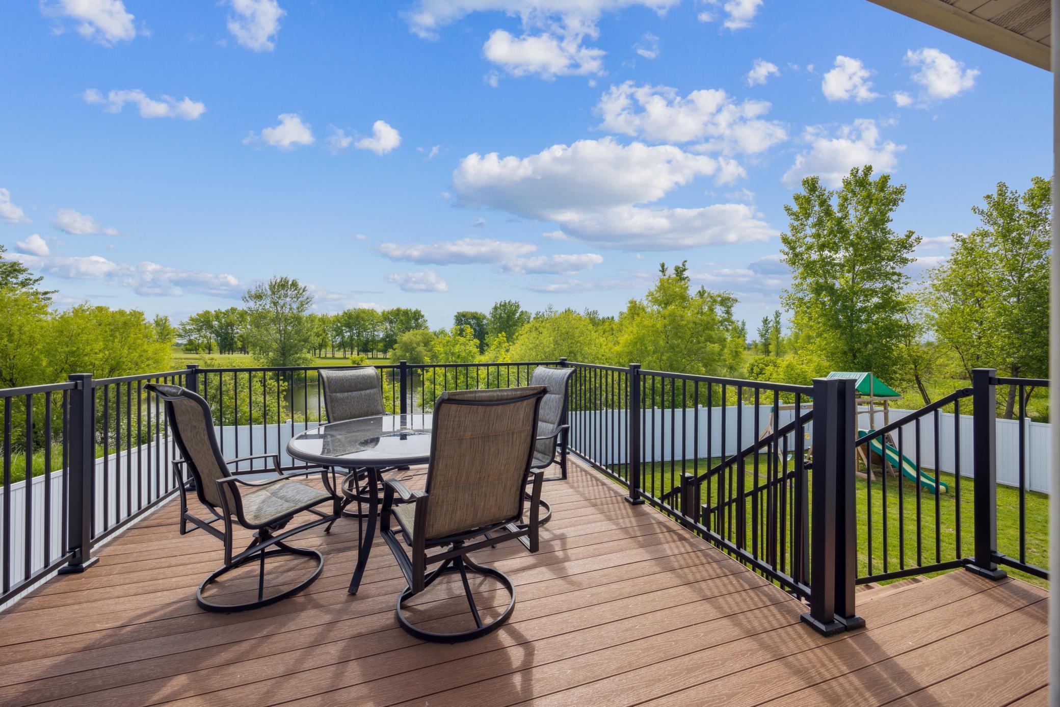 1128 Golf Court