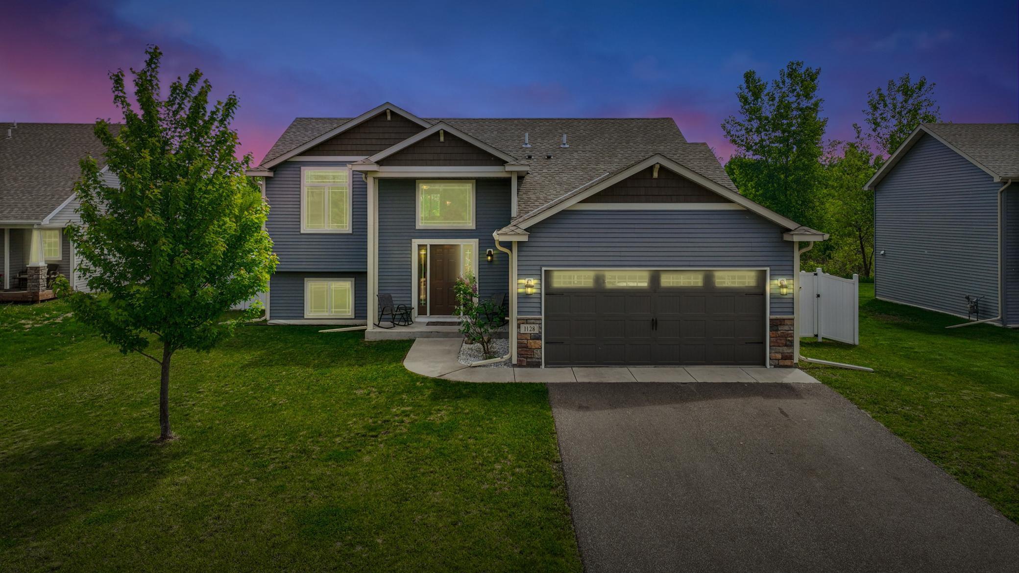 1128 Golf Court