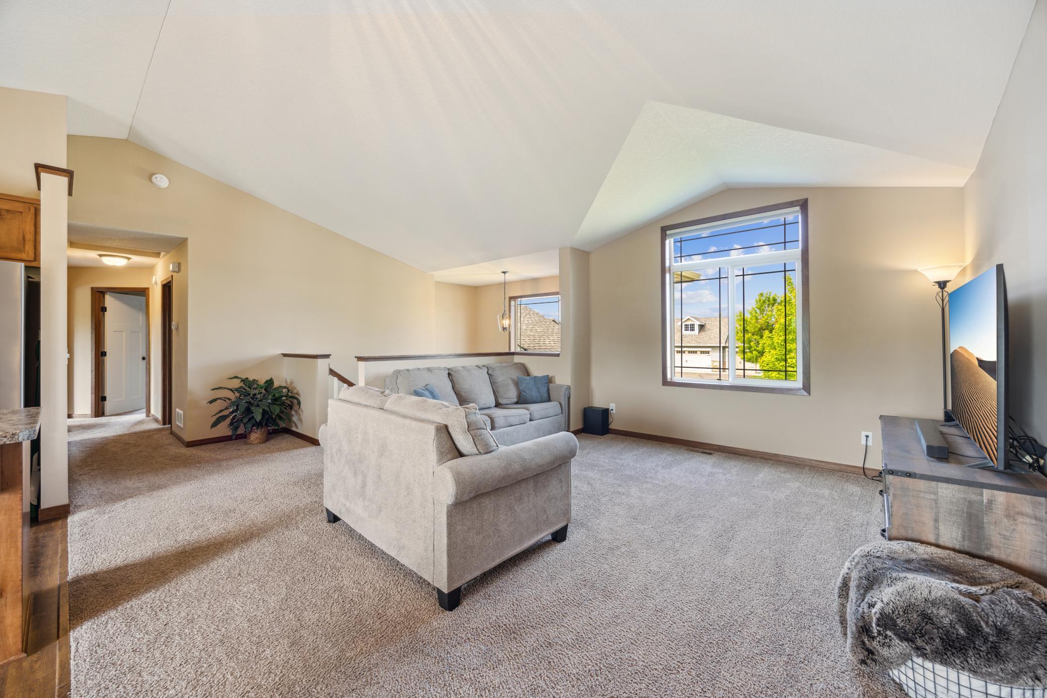 1128 Golf Court