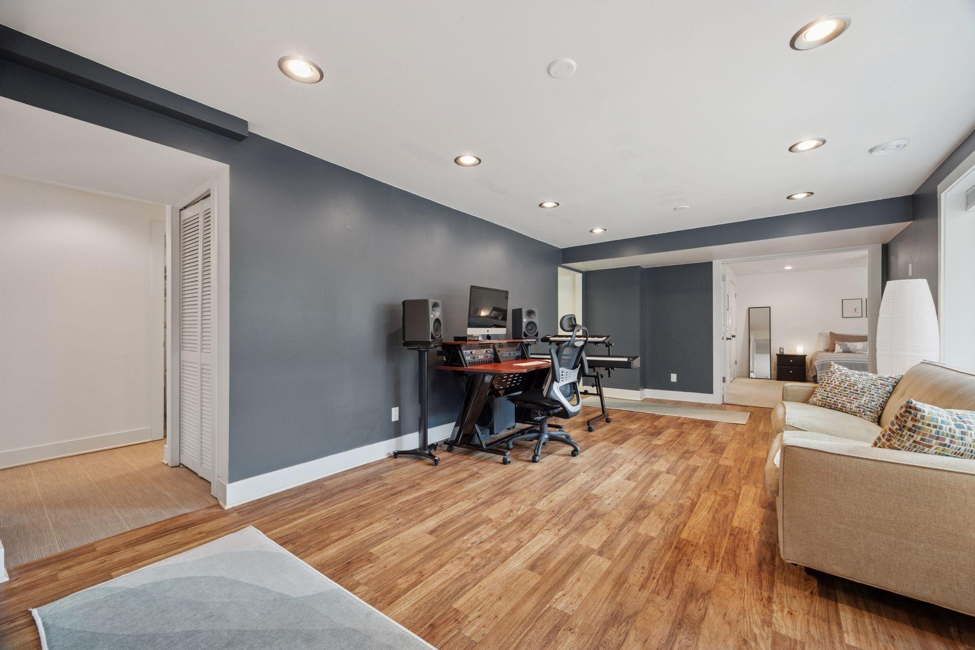 11408 Oberlin Road