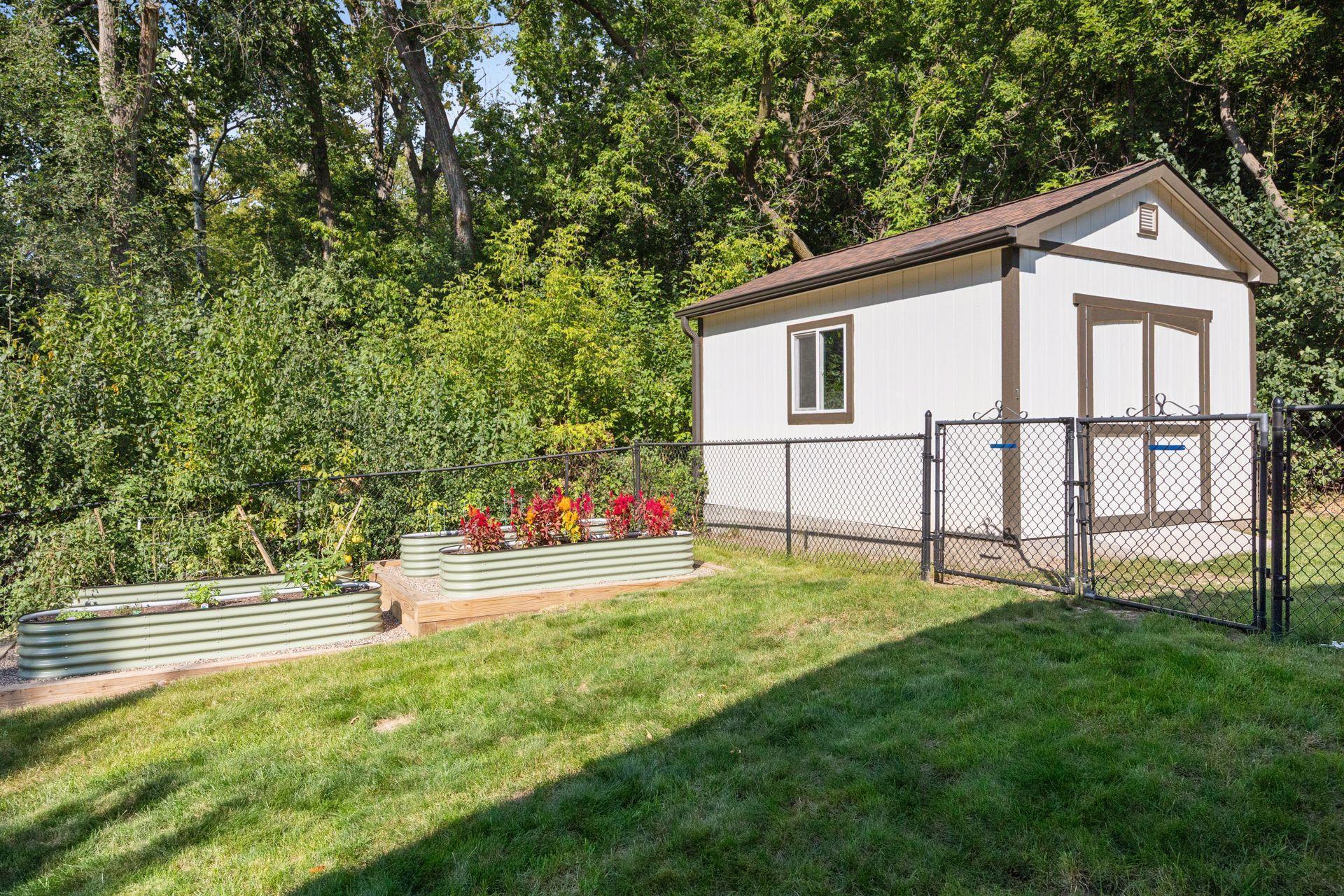 11408 Oberlin Road