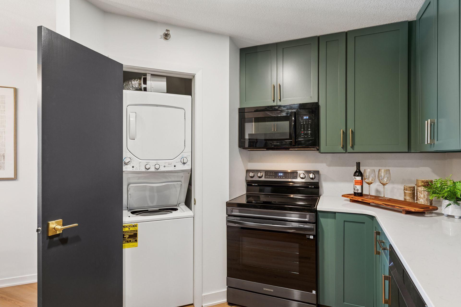 3131 Excelsior Boulevard Unit: 810