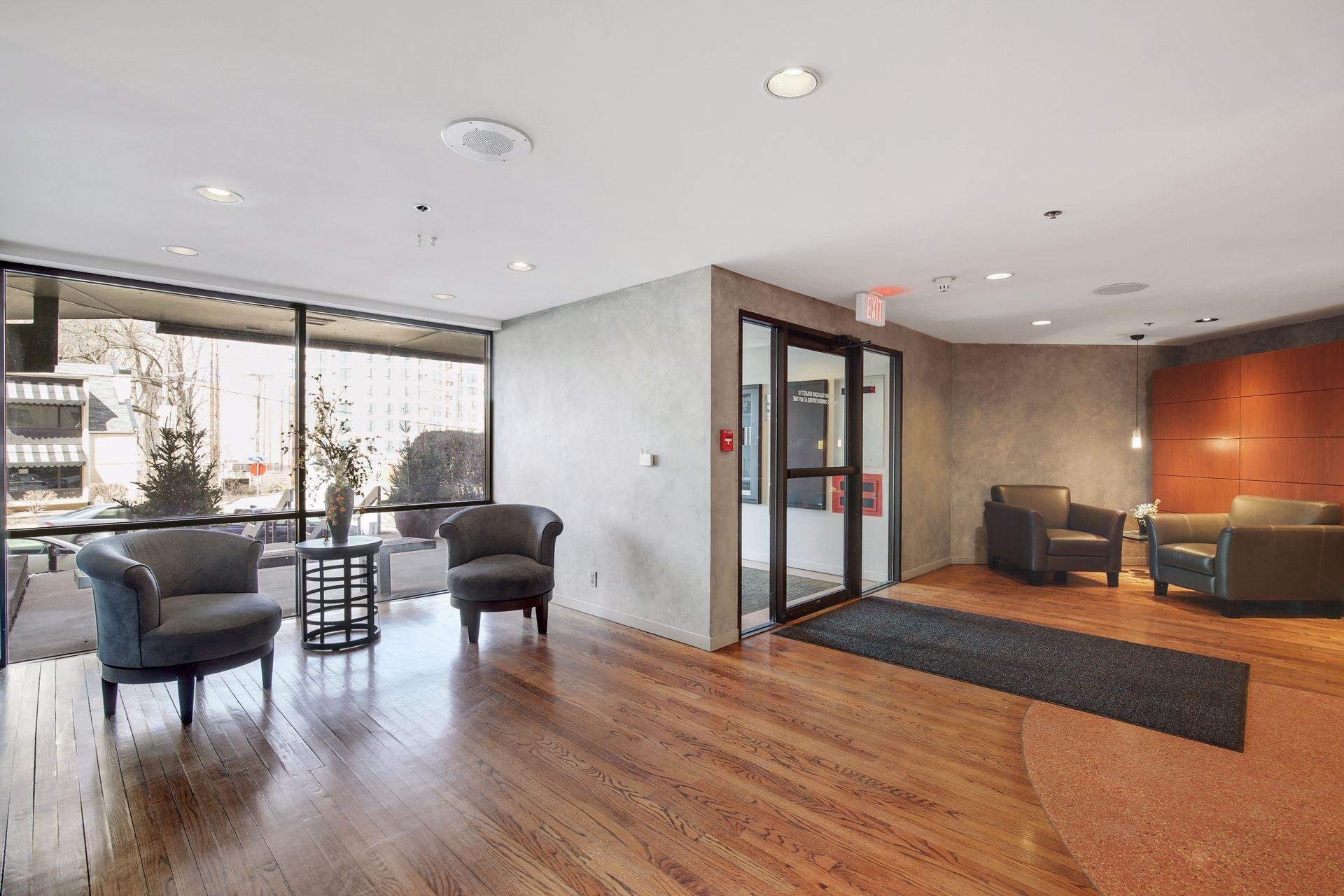 3131 Excelsior Boulevard Unit: 810