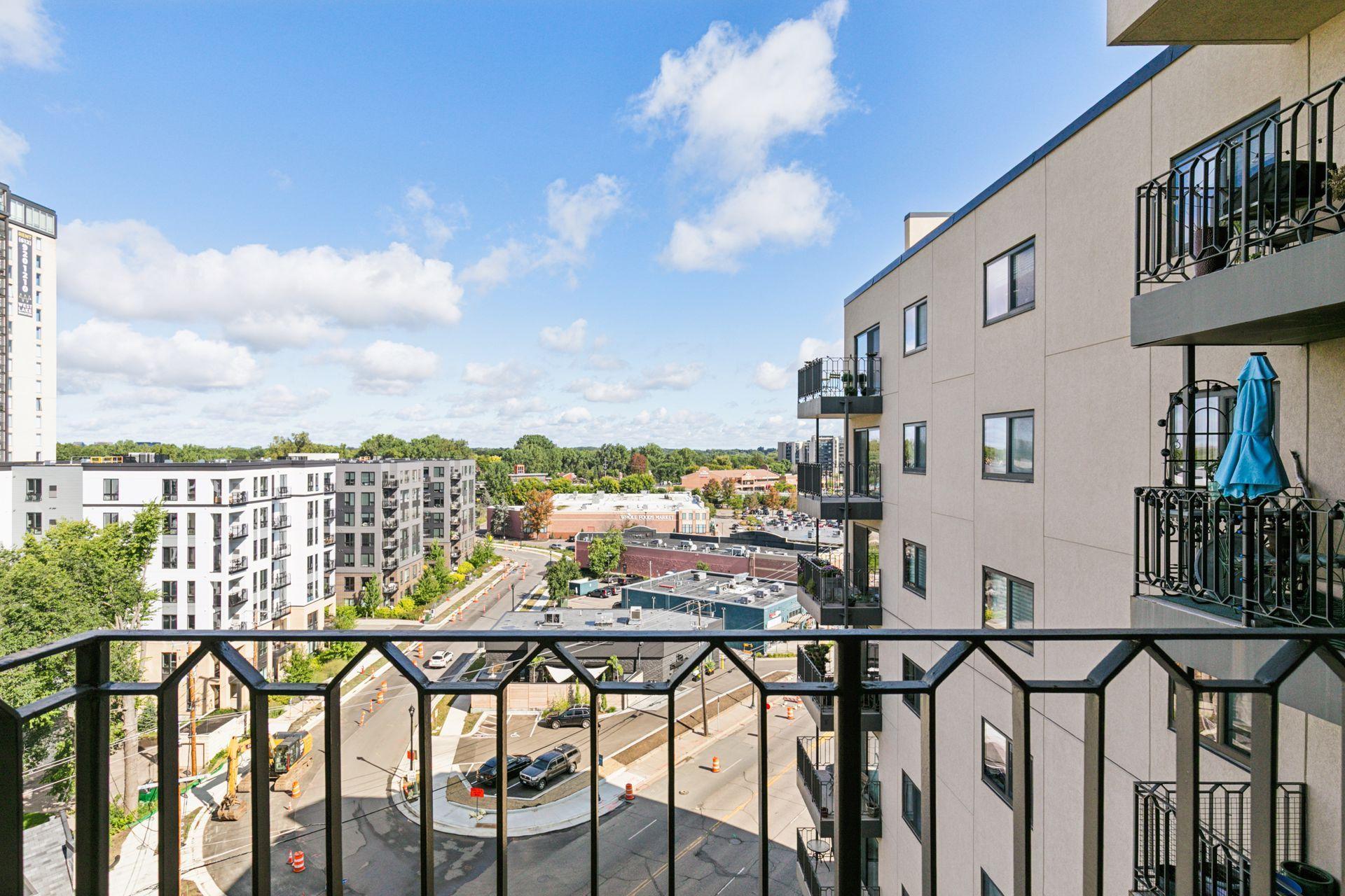 3131 Excelsior Boulevard Unit: 810