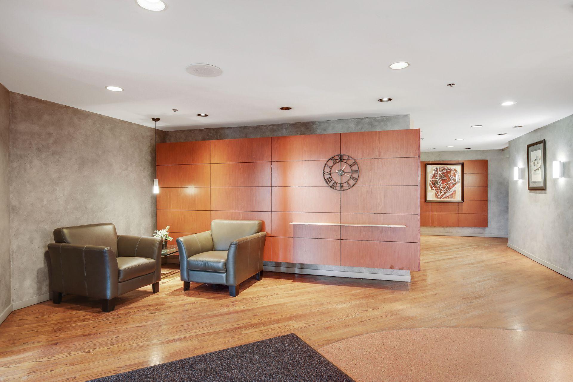 3131 Excelsior Boulevard Unit: 810