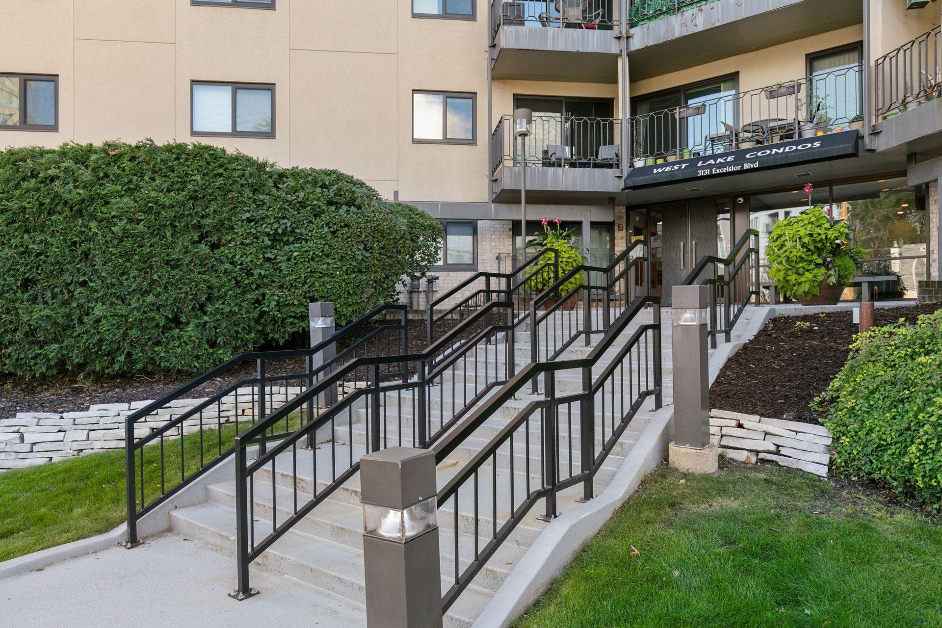 3131 Excelsior Boulevard Unit: 810