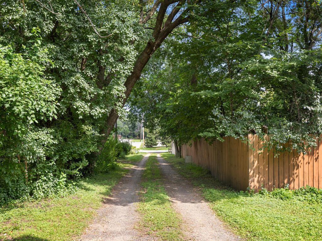 3214 Groveland School Road