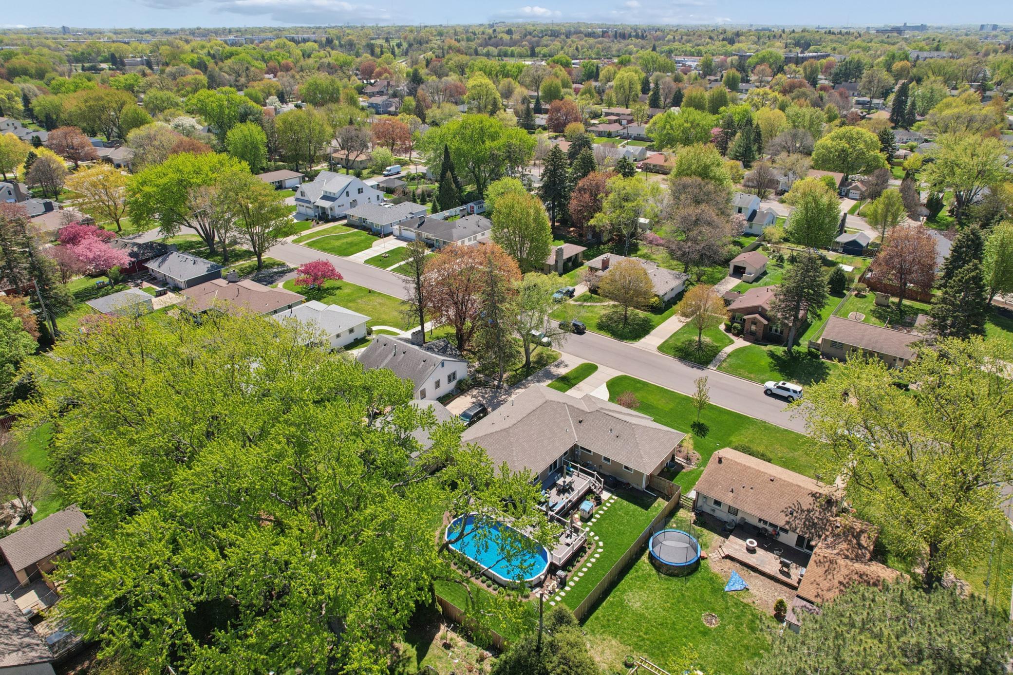 2505 W Armour Terrace