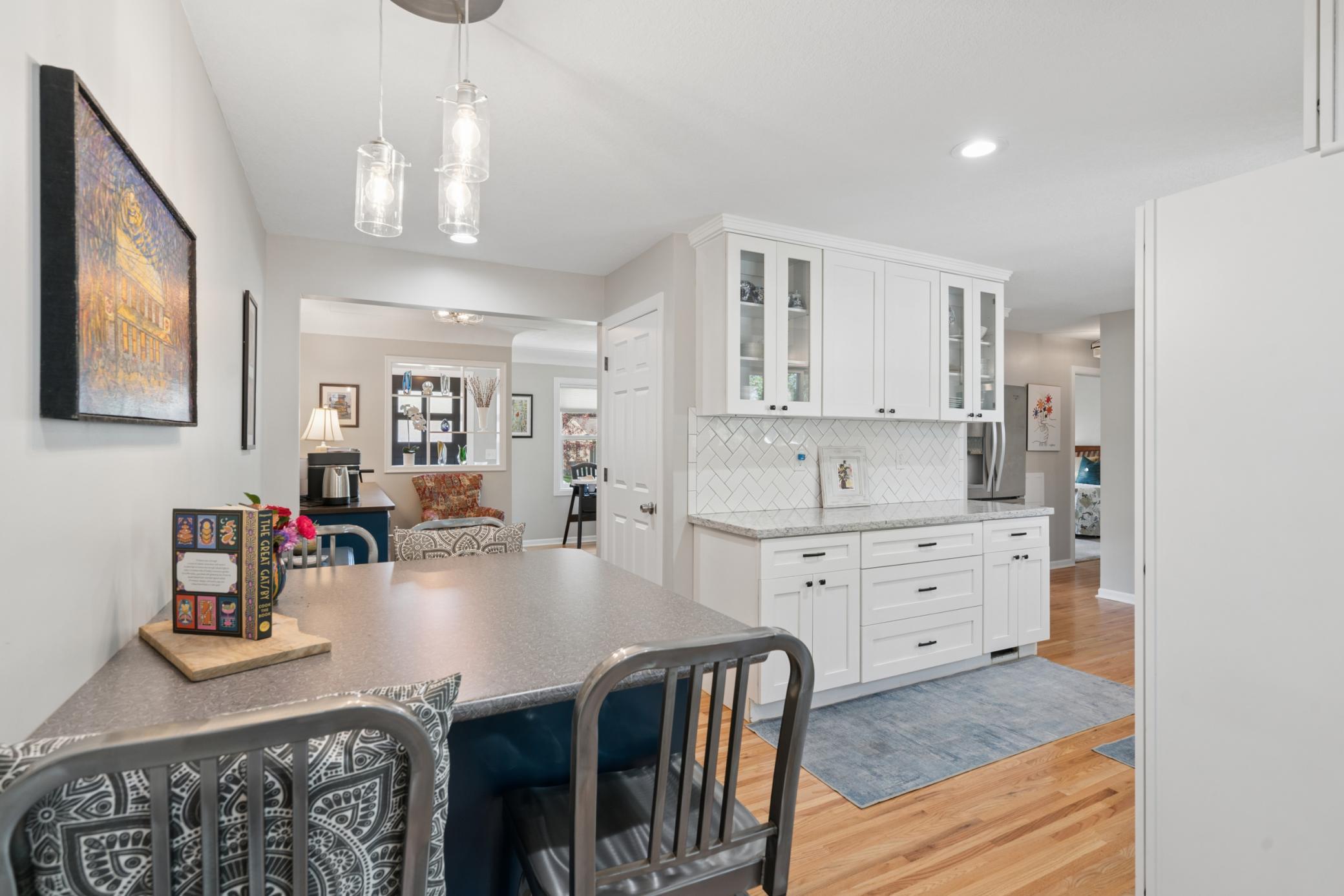 2505 W Armour Terrace