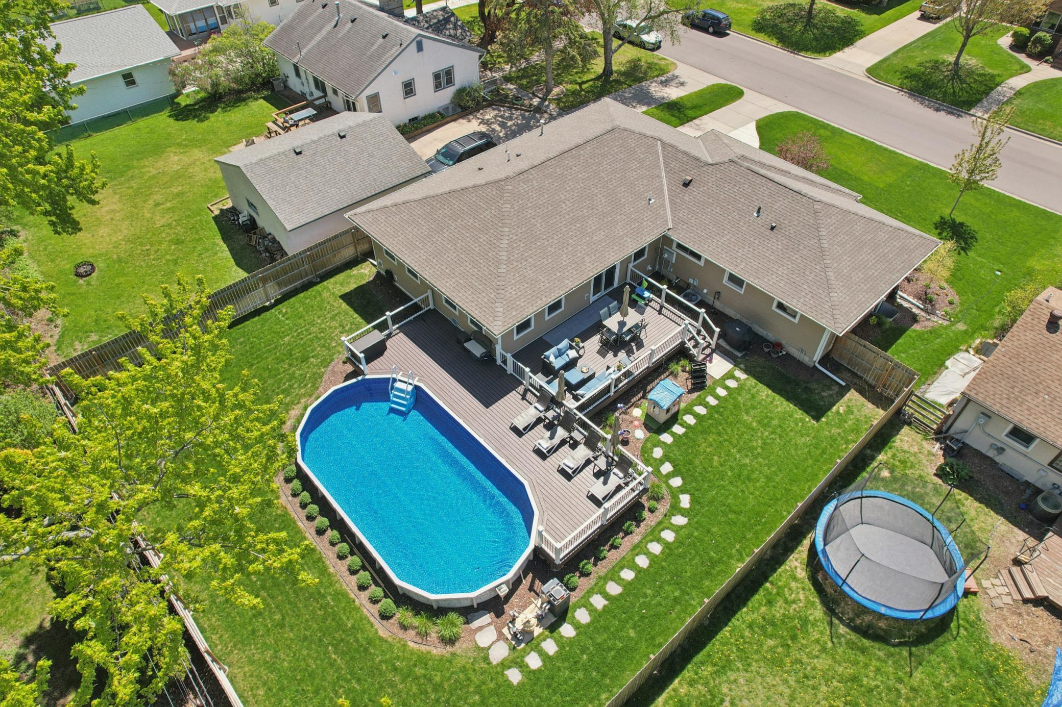 2505 W Armour Terrace