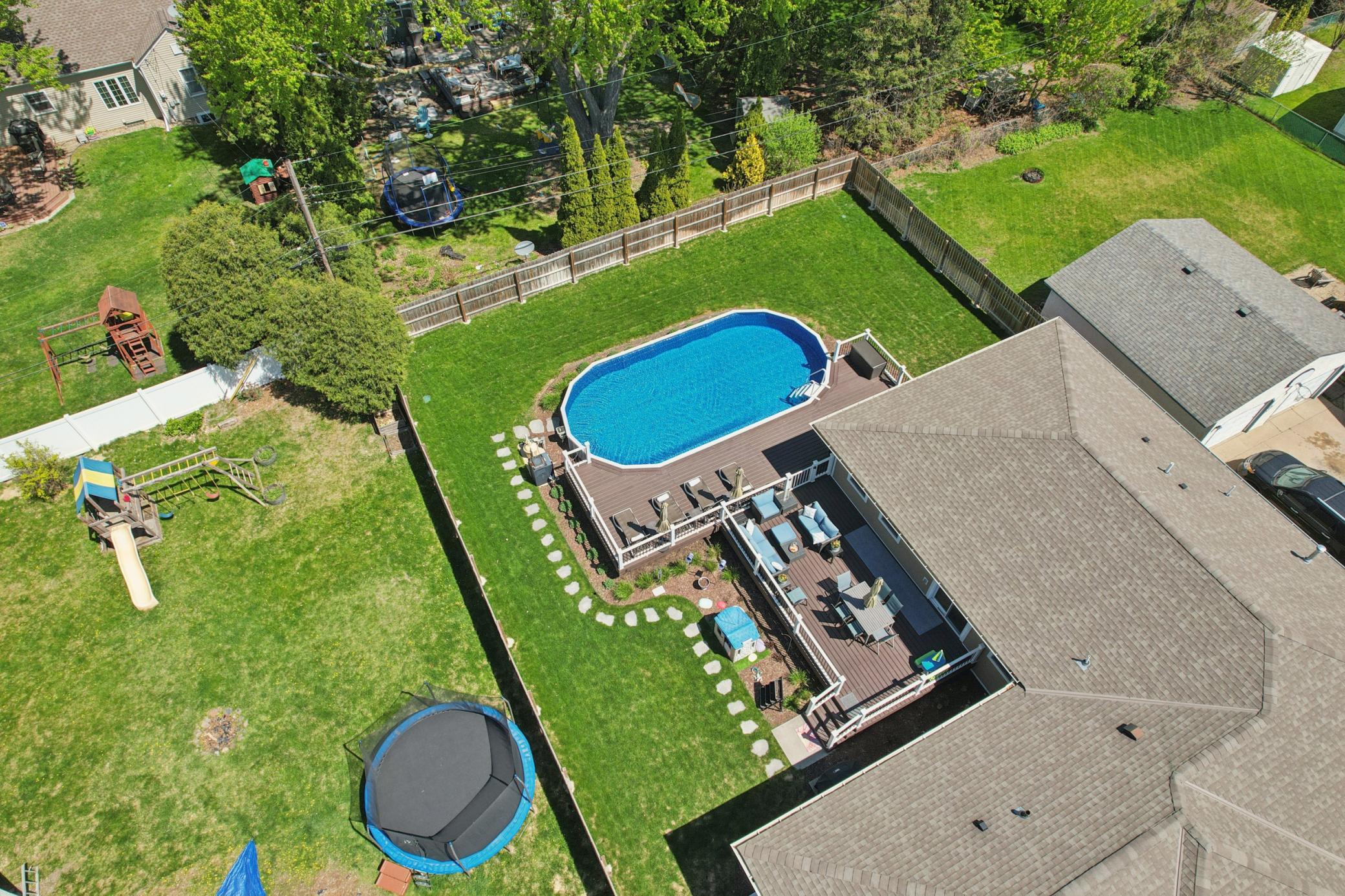 2505 W Armour Terrace
