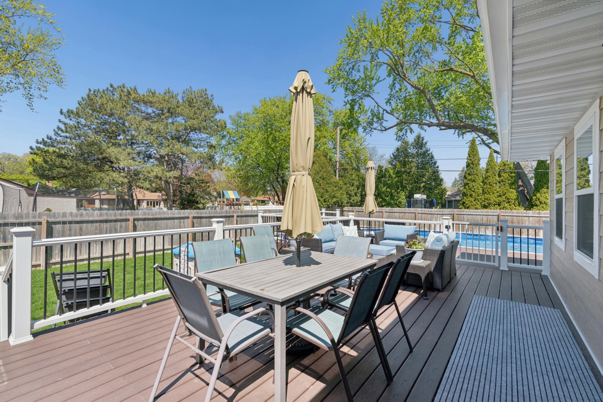 2505 W Armour Terrace
