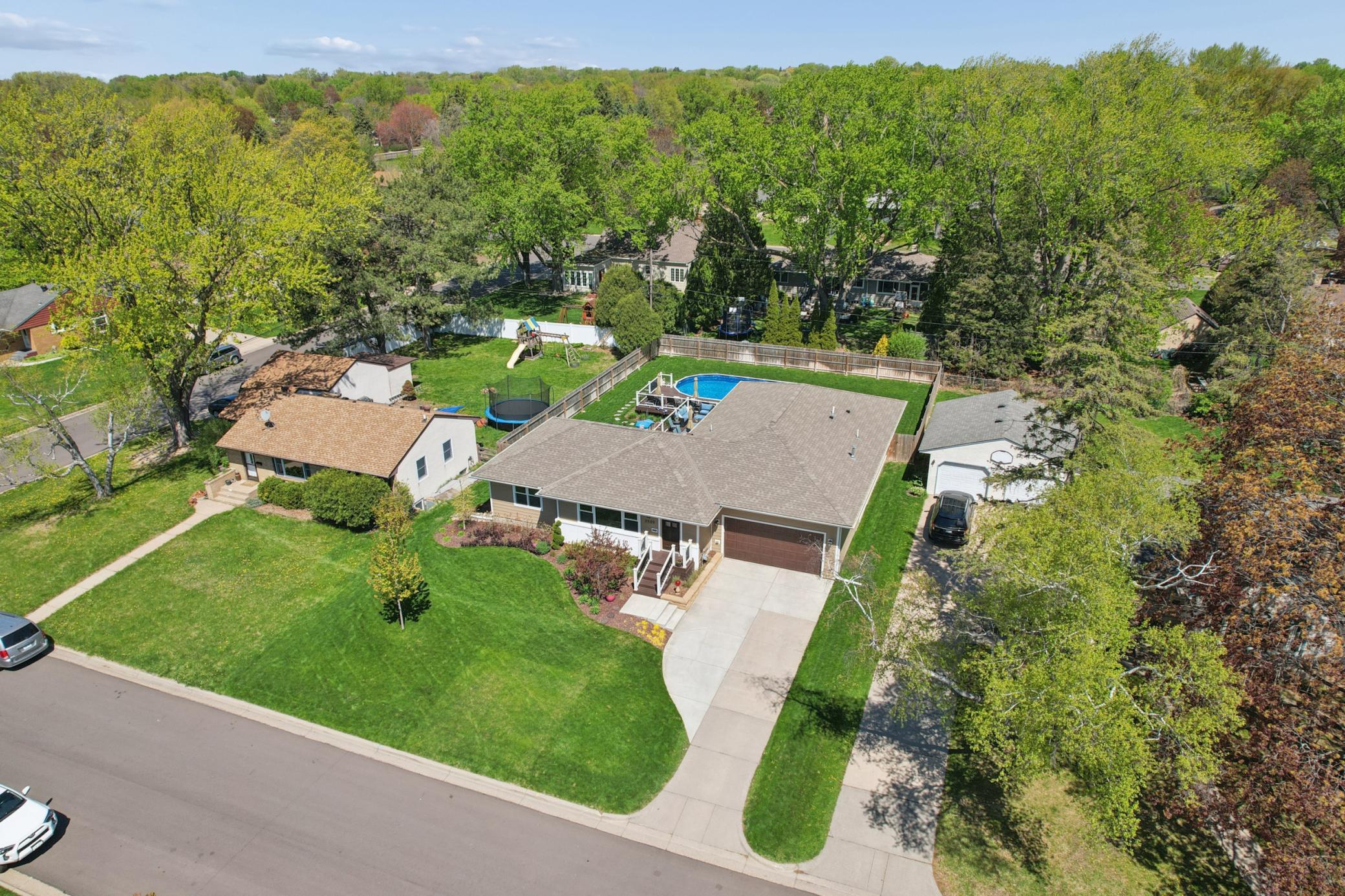 2505 W Armour Terrace
