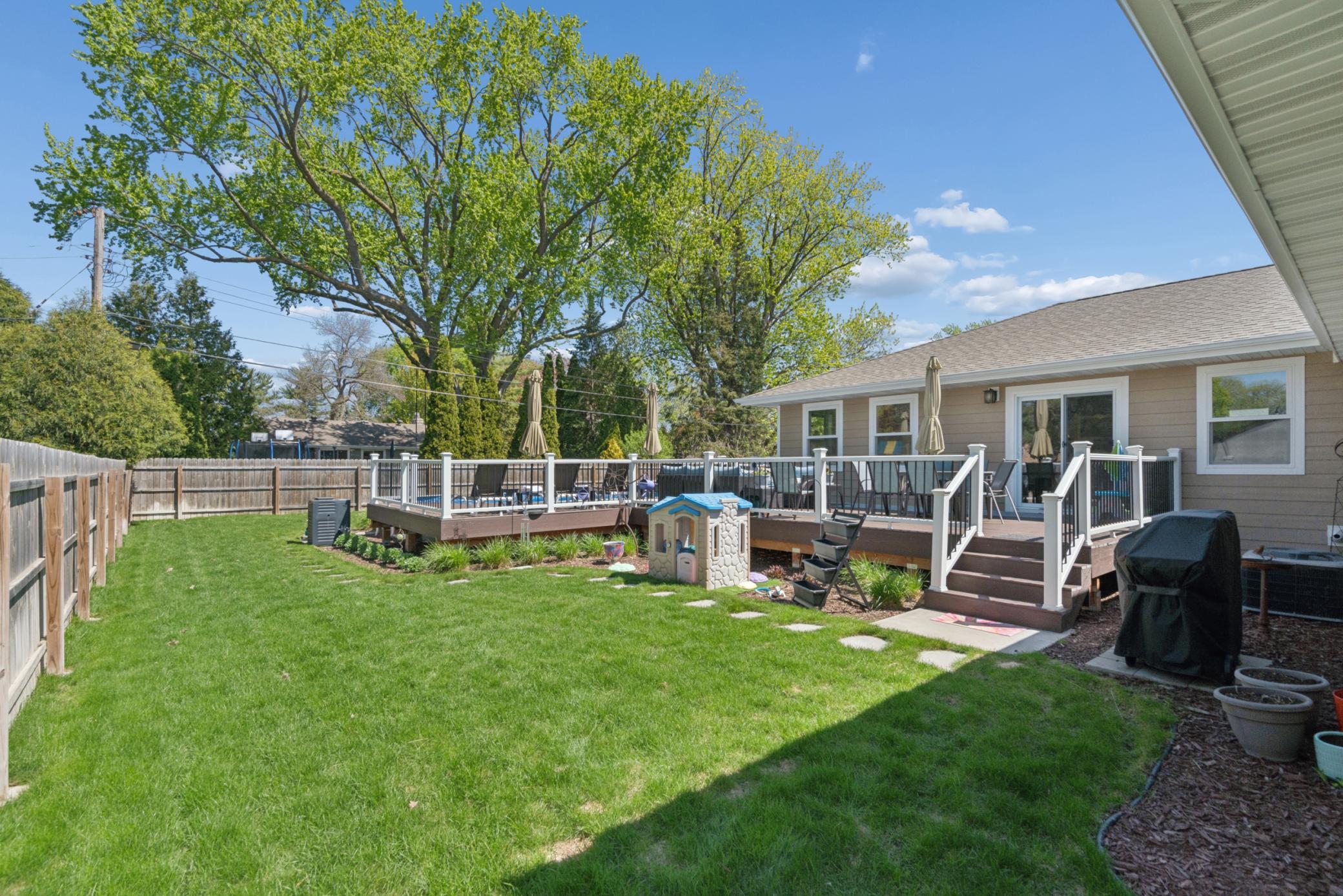 2505 W Armour Terrace