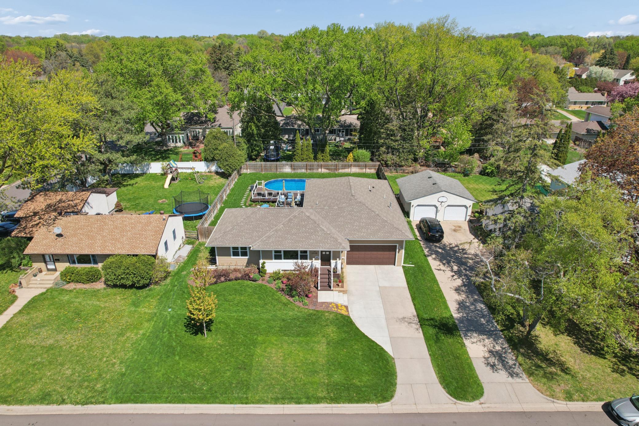 2505 W Armour Terrace