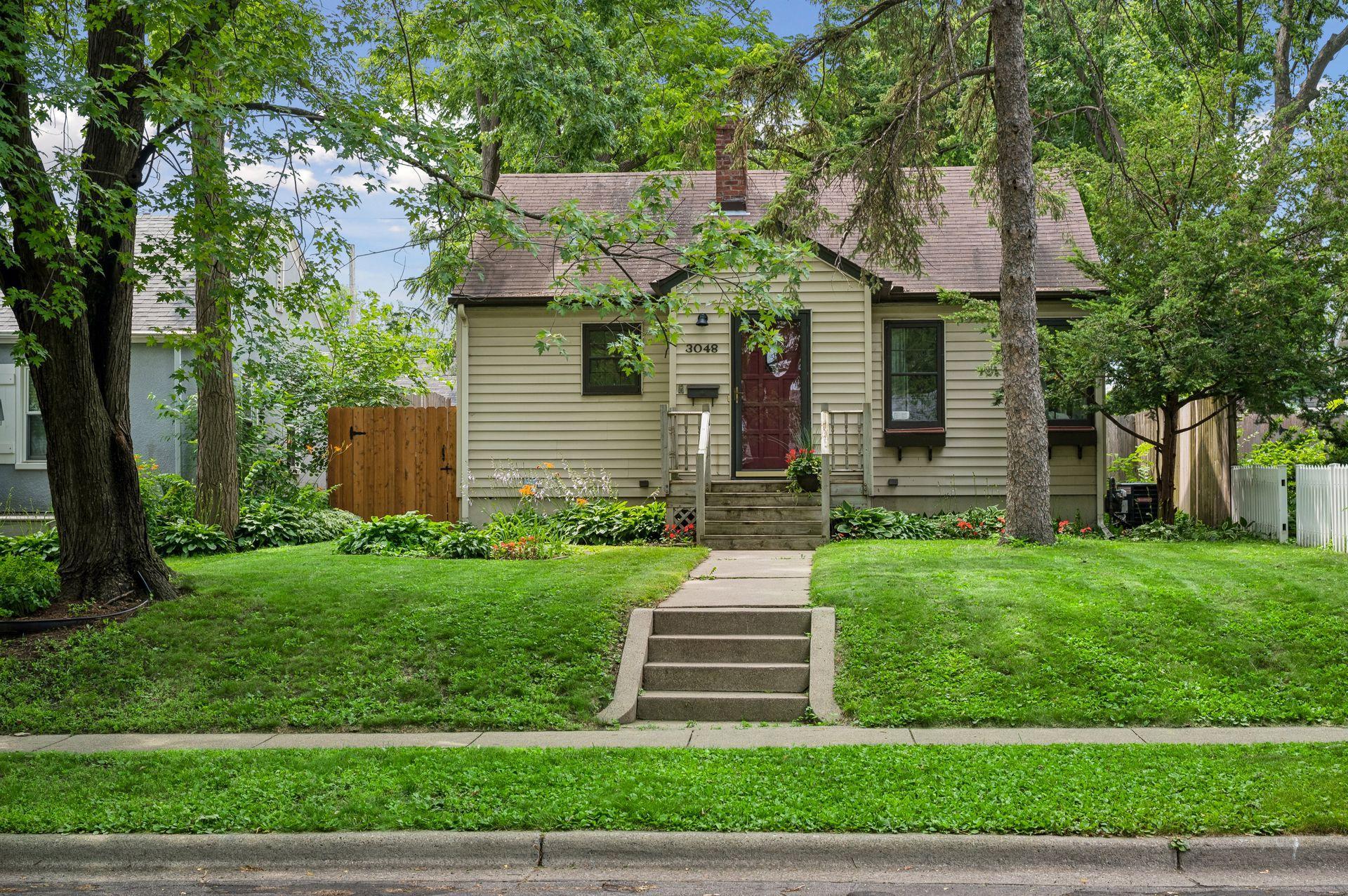 3048 Salem Avenue