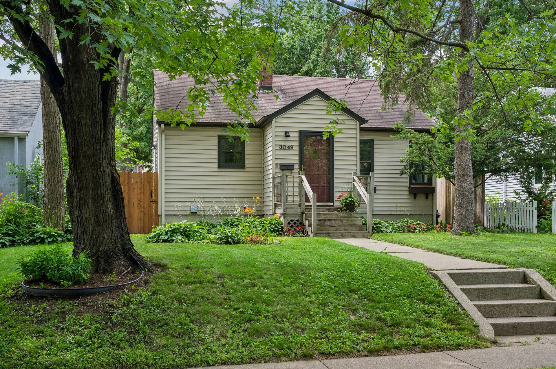3048 Salem Avenue