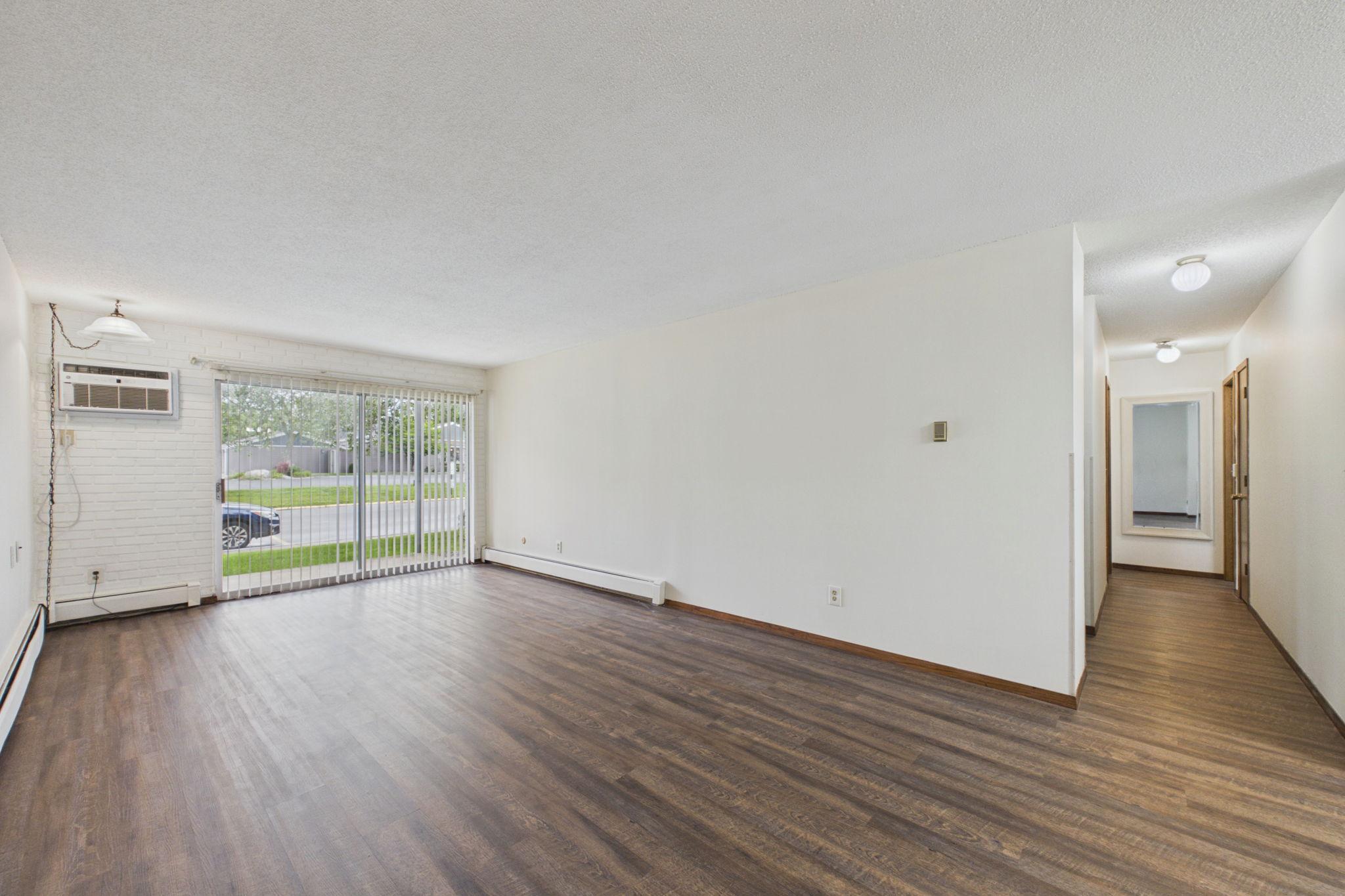 2730 Dale Street N Unit: D110