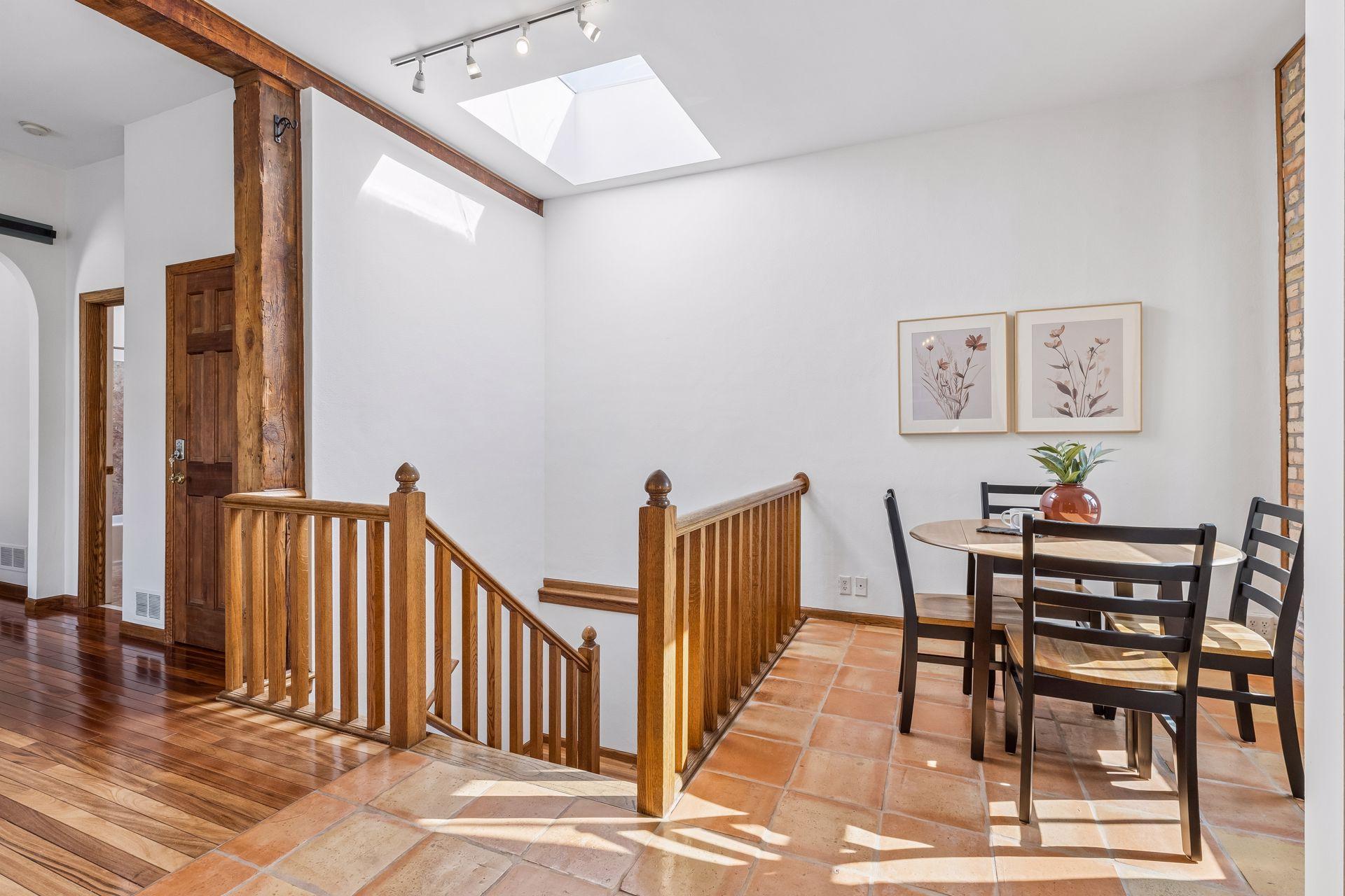 3524 Hennepin Avenue Unit: 4