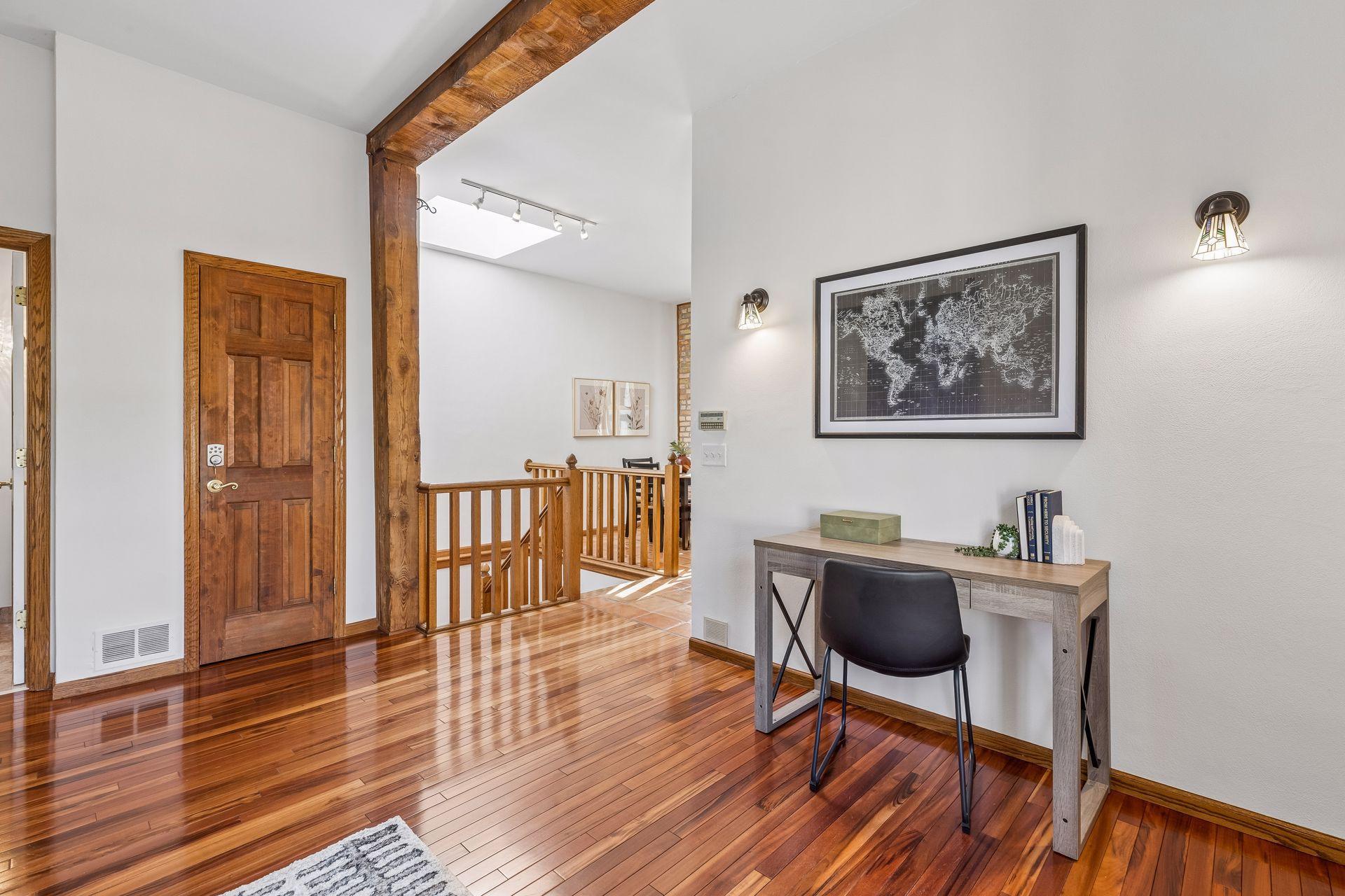 3524 Hennepin Avenue Unit: 4