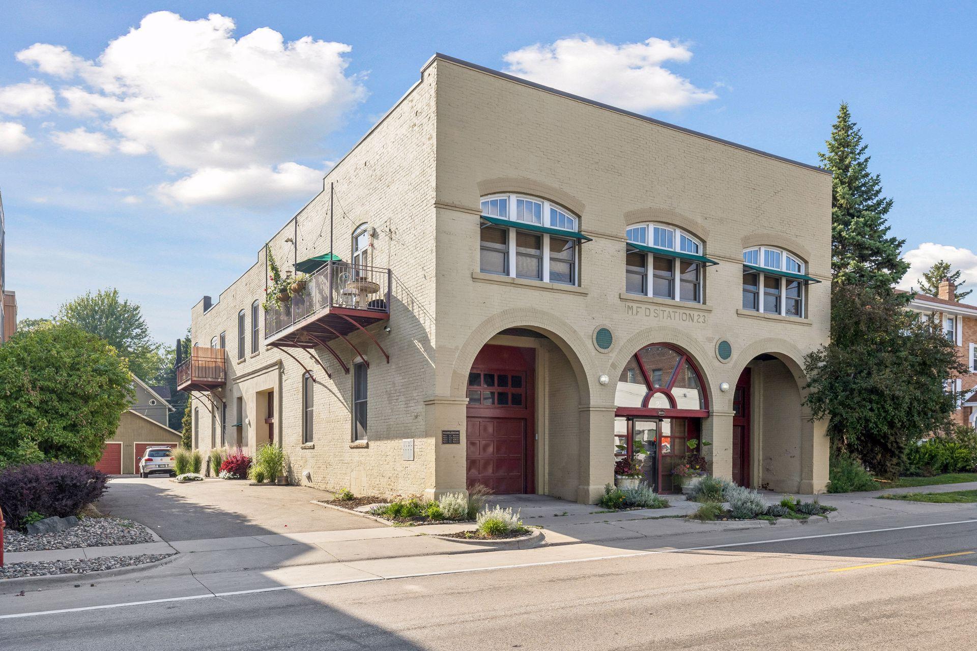 3524 Hennepin Avenue Unit: 4