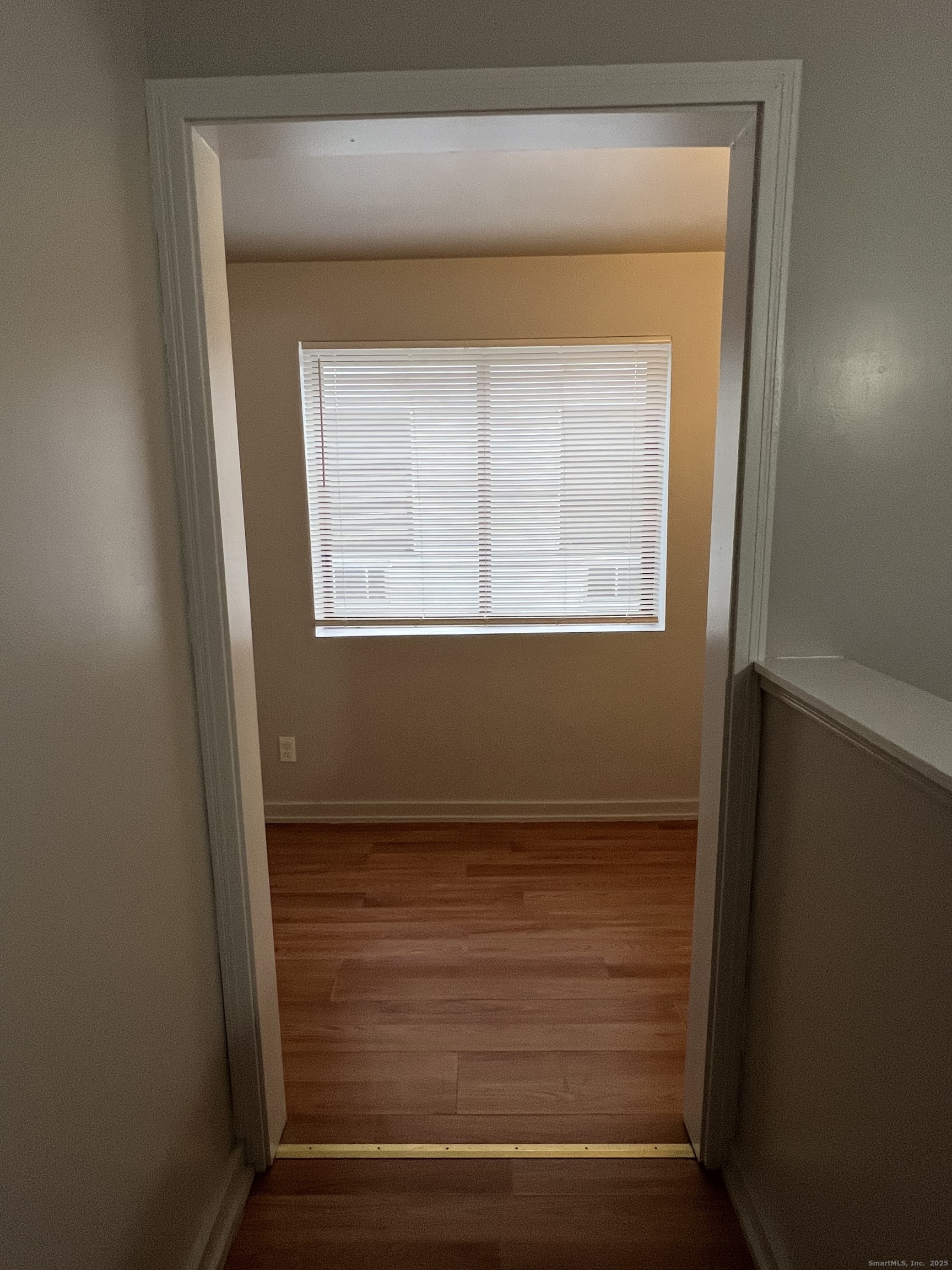 385 Putnam Avenue 38