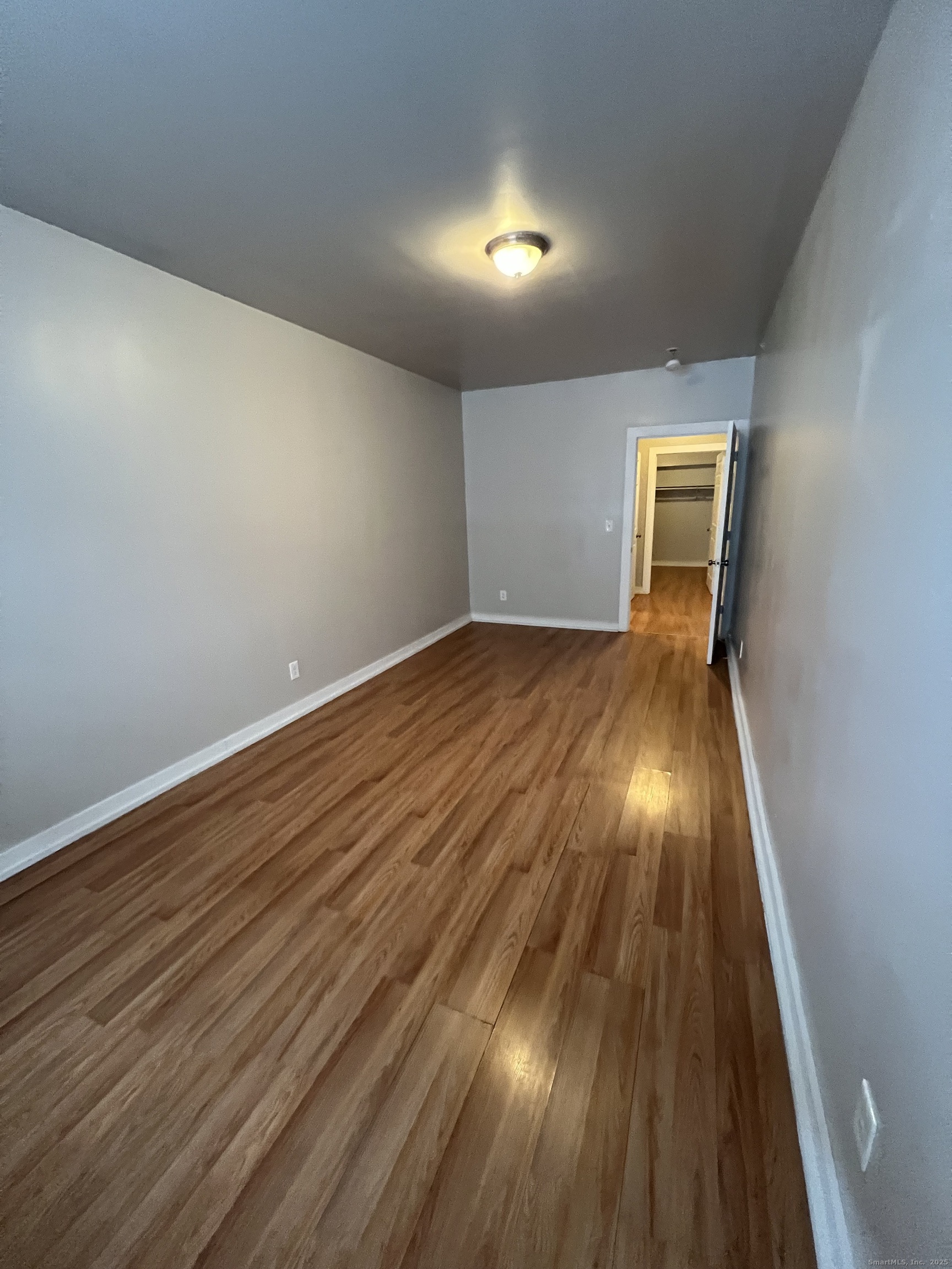 385 Putnam Avenue 26