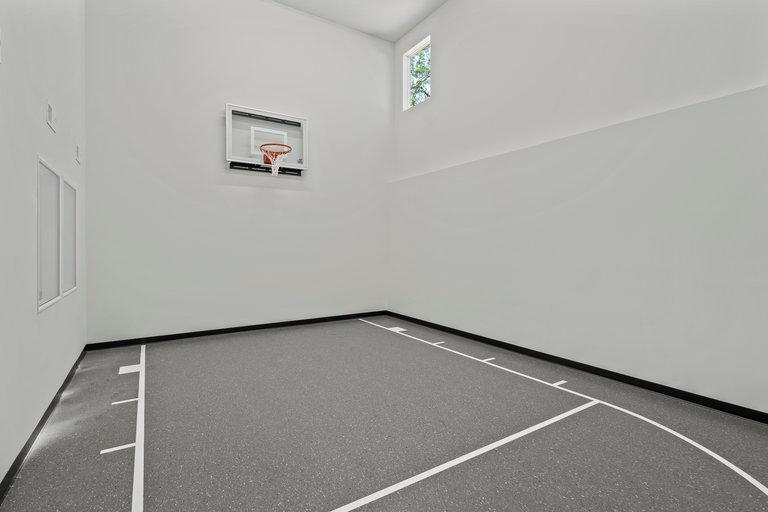 2997 Westwind Court