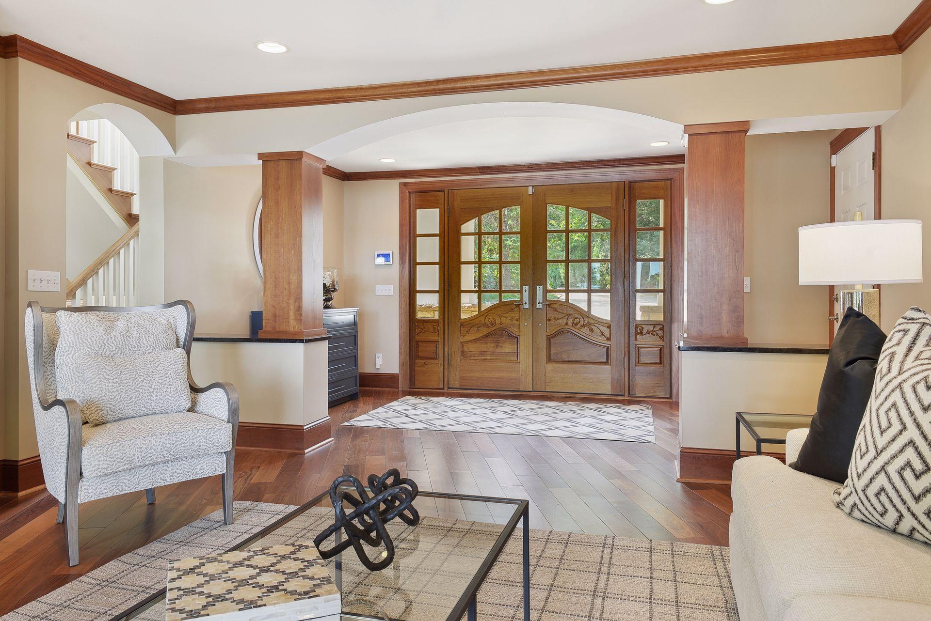 3229 Casco Circle