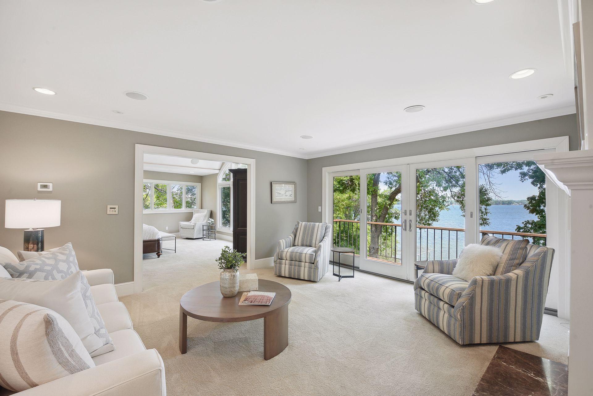3229 Casco Circle