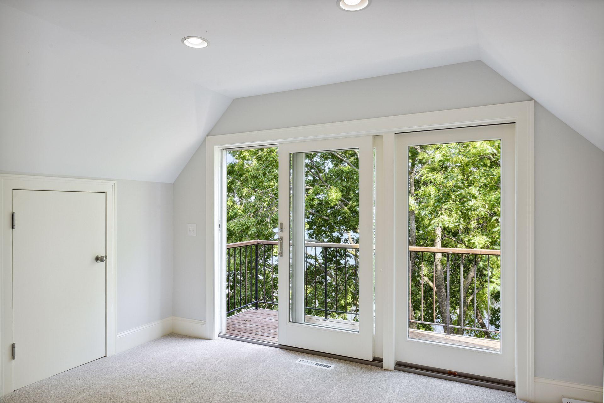 3229 Casco Circle