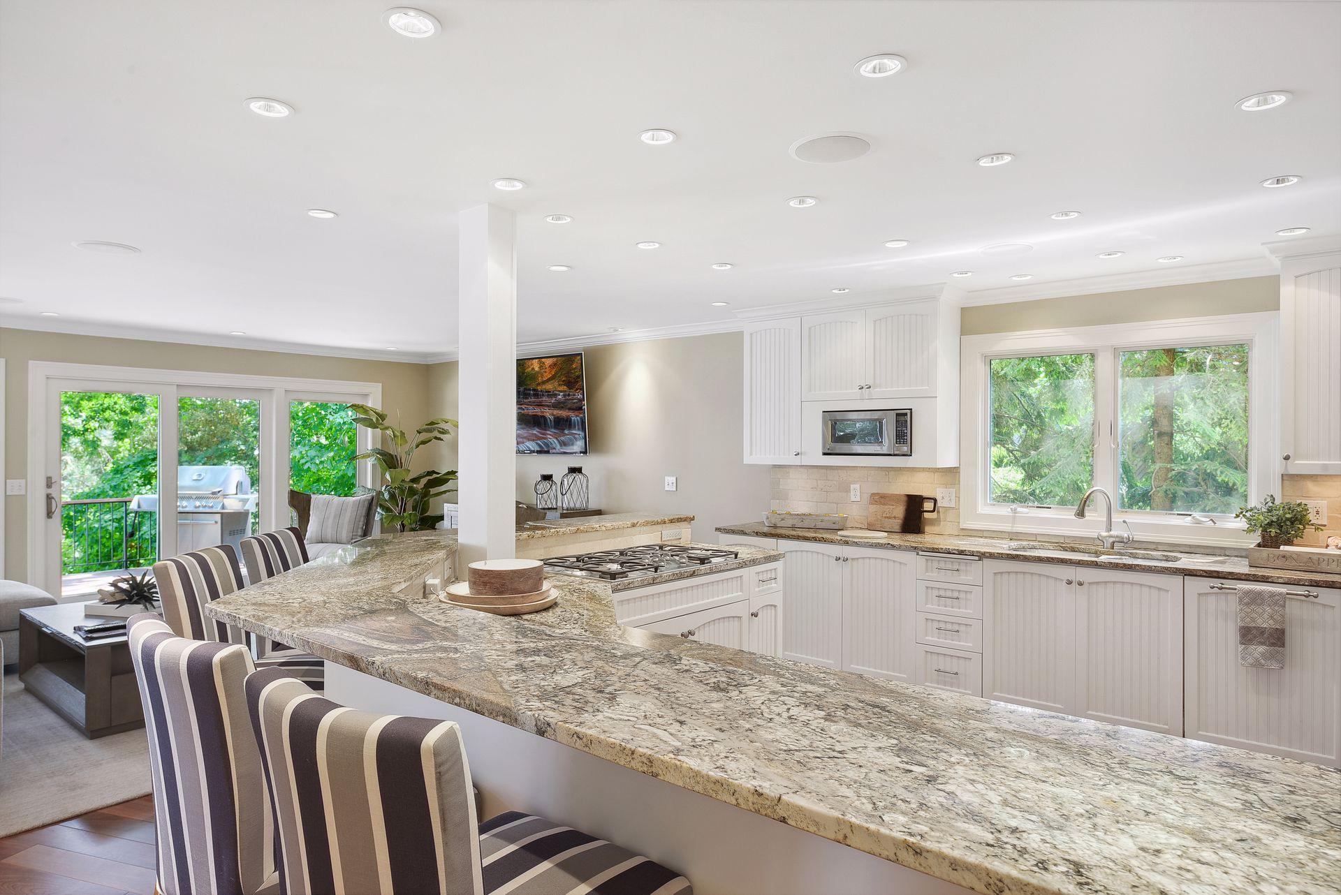 3229 Casco Circle