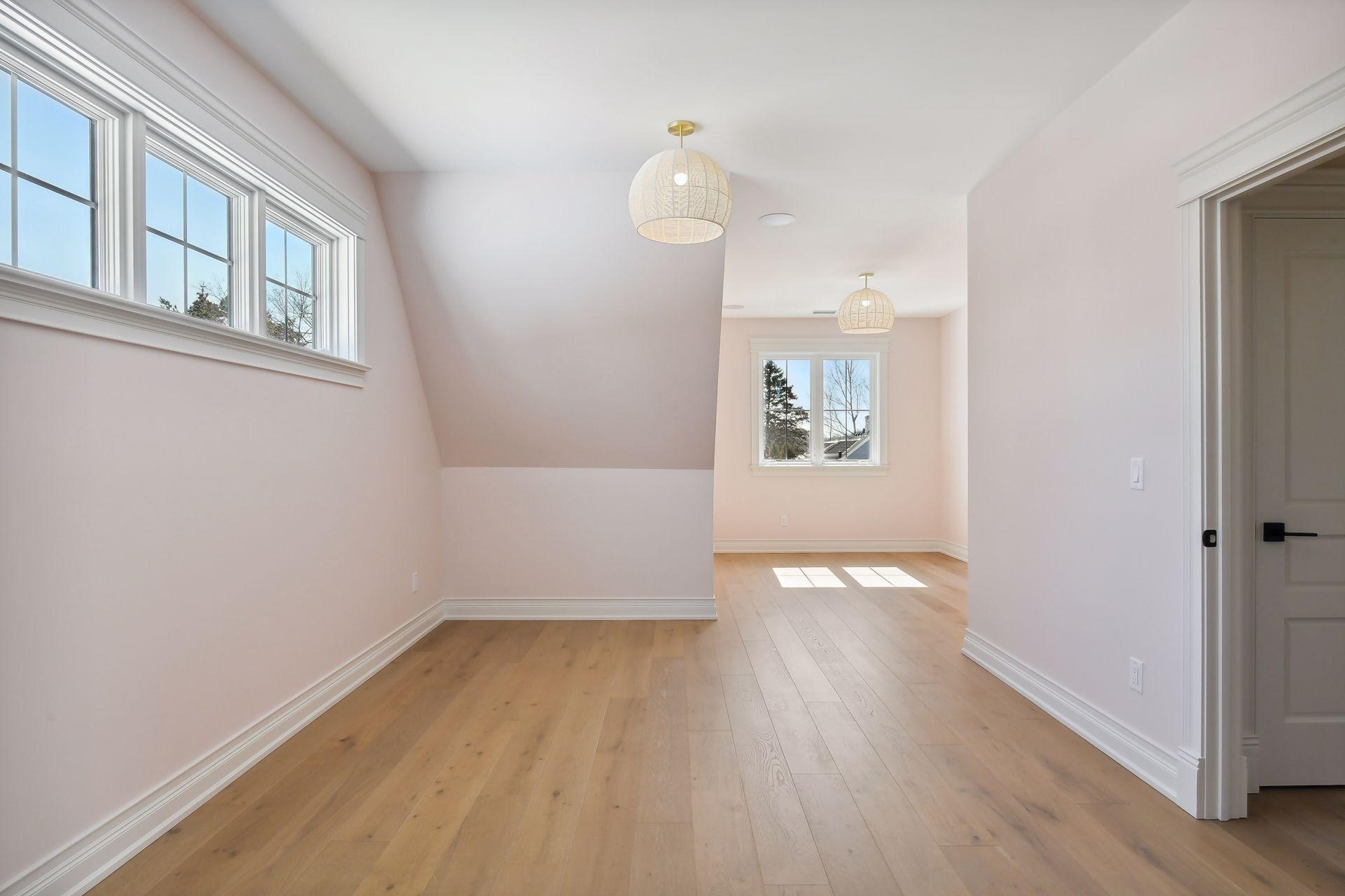 3615 Montgomerie Avenue