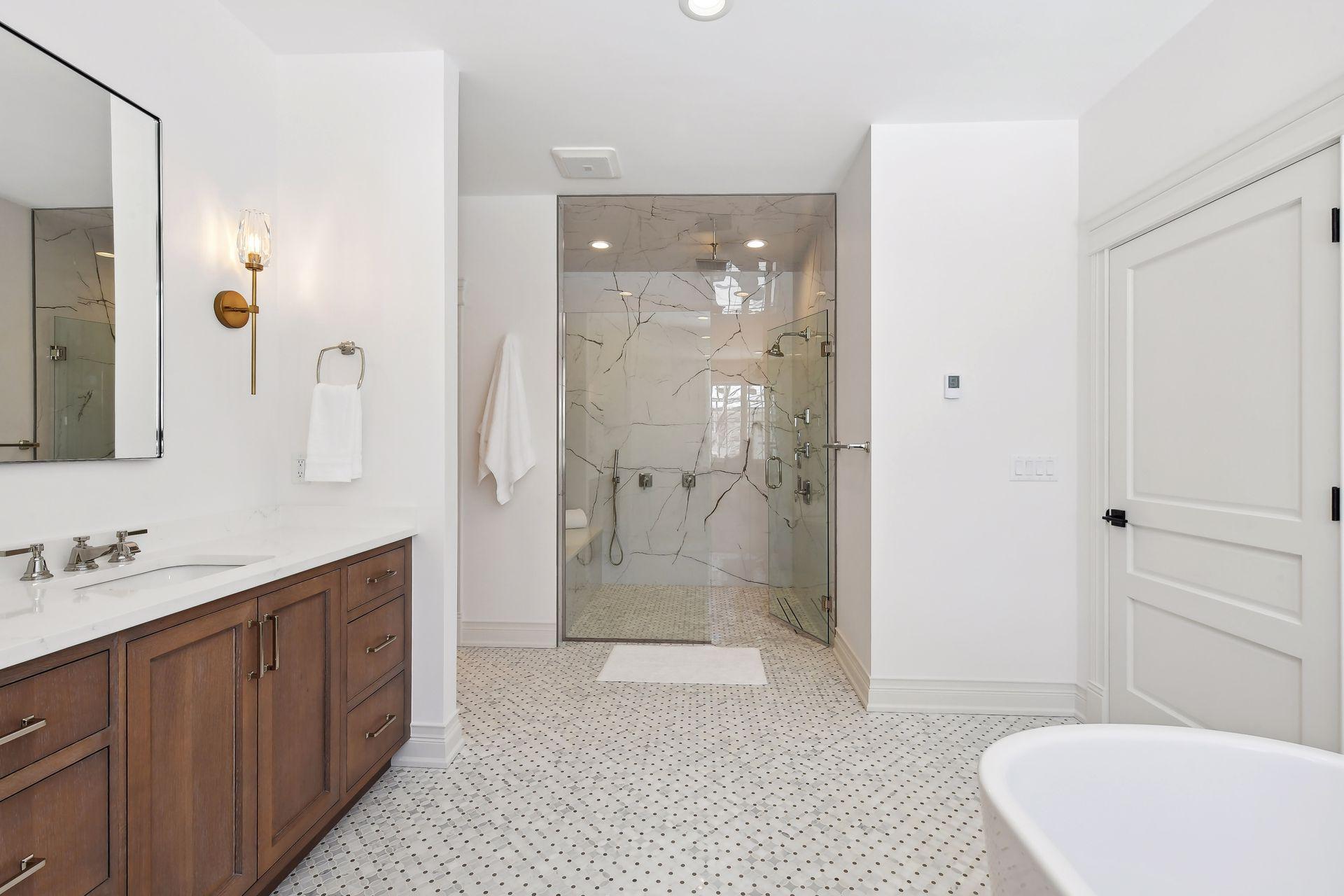 3615 Montgomerie Avenue