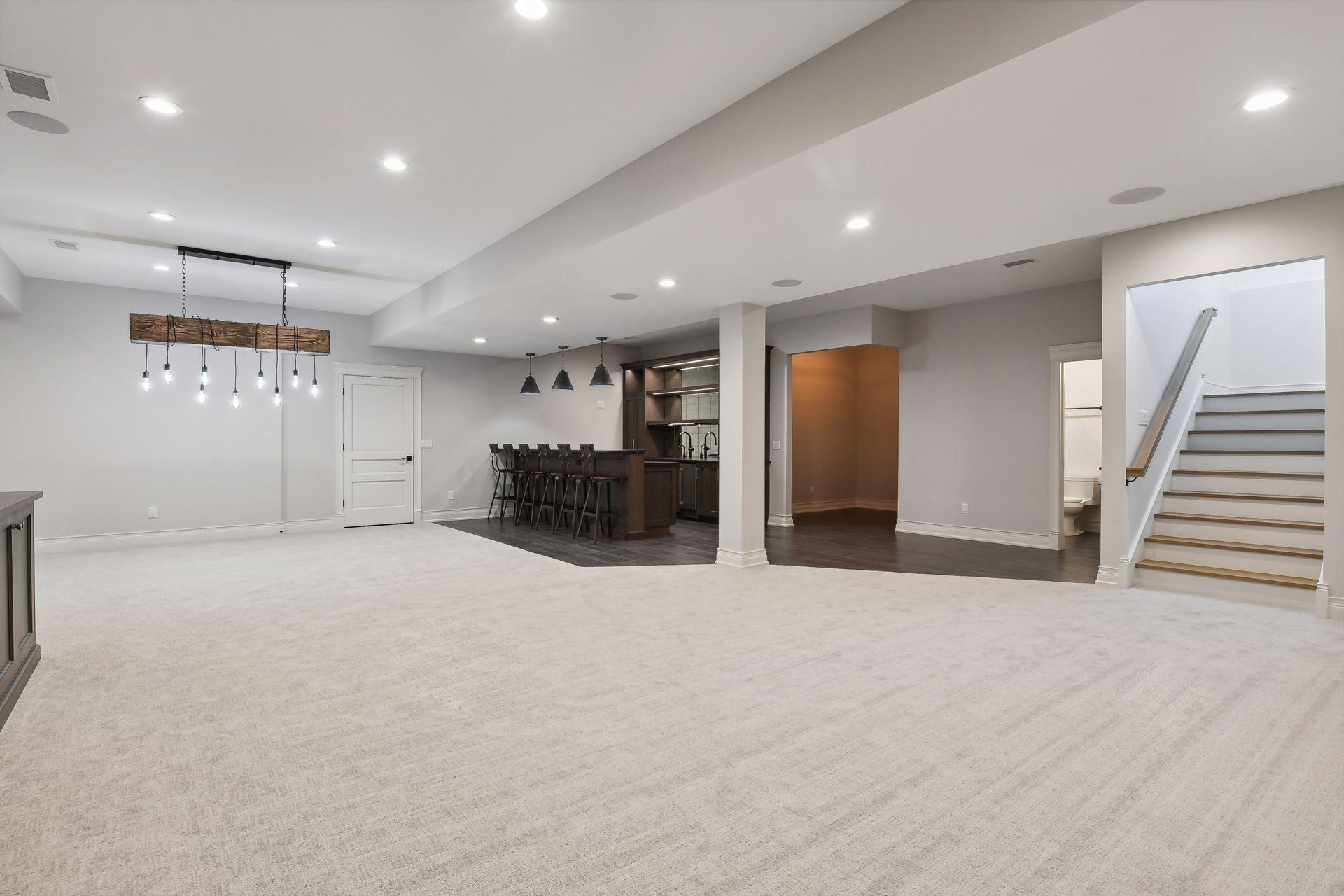 3615 Montgomerie Avenue